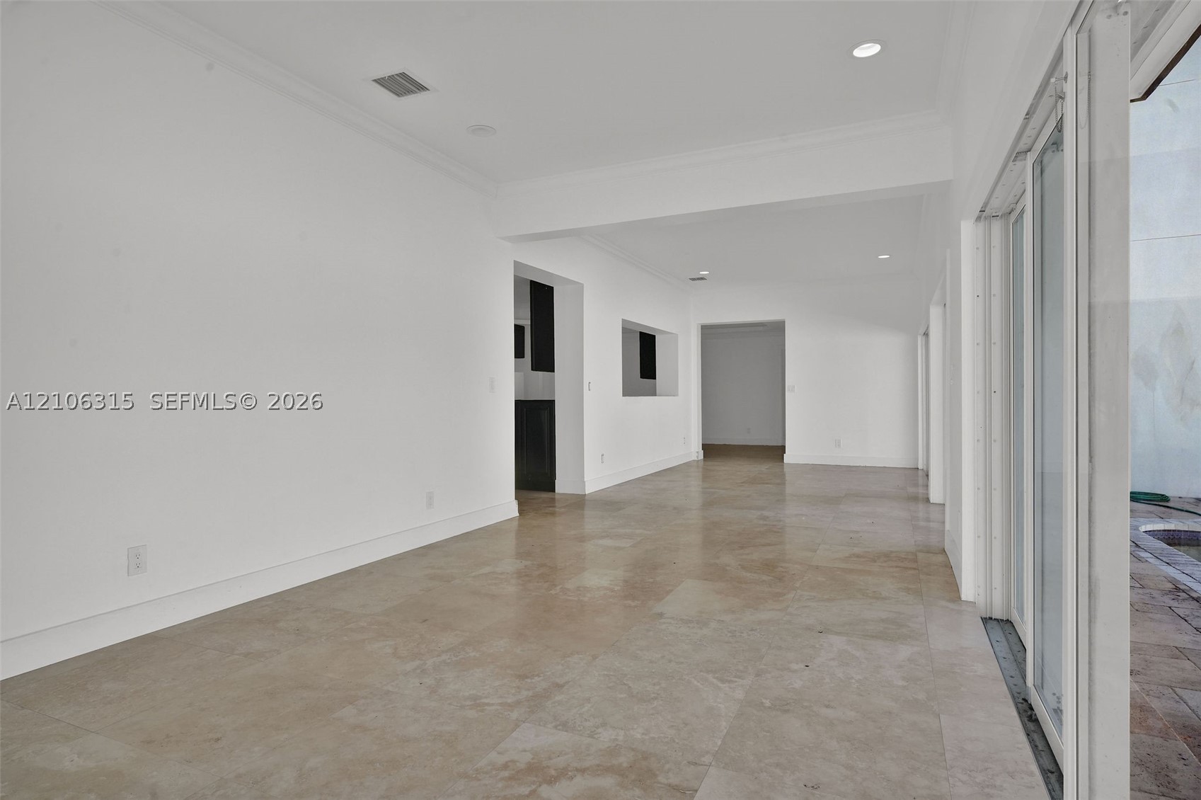 2319 NE 35th Dr, Fort Lauderdale FL 33308