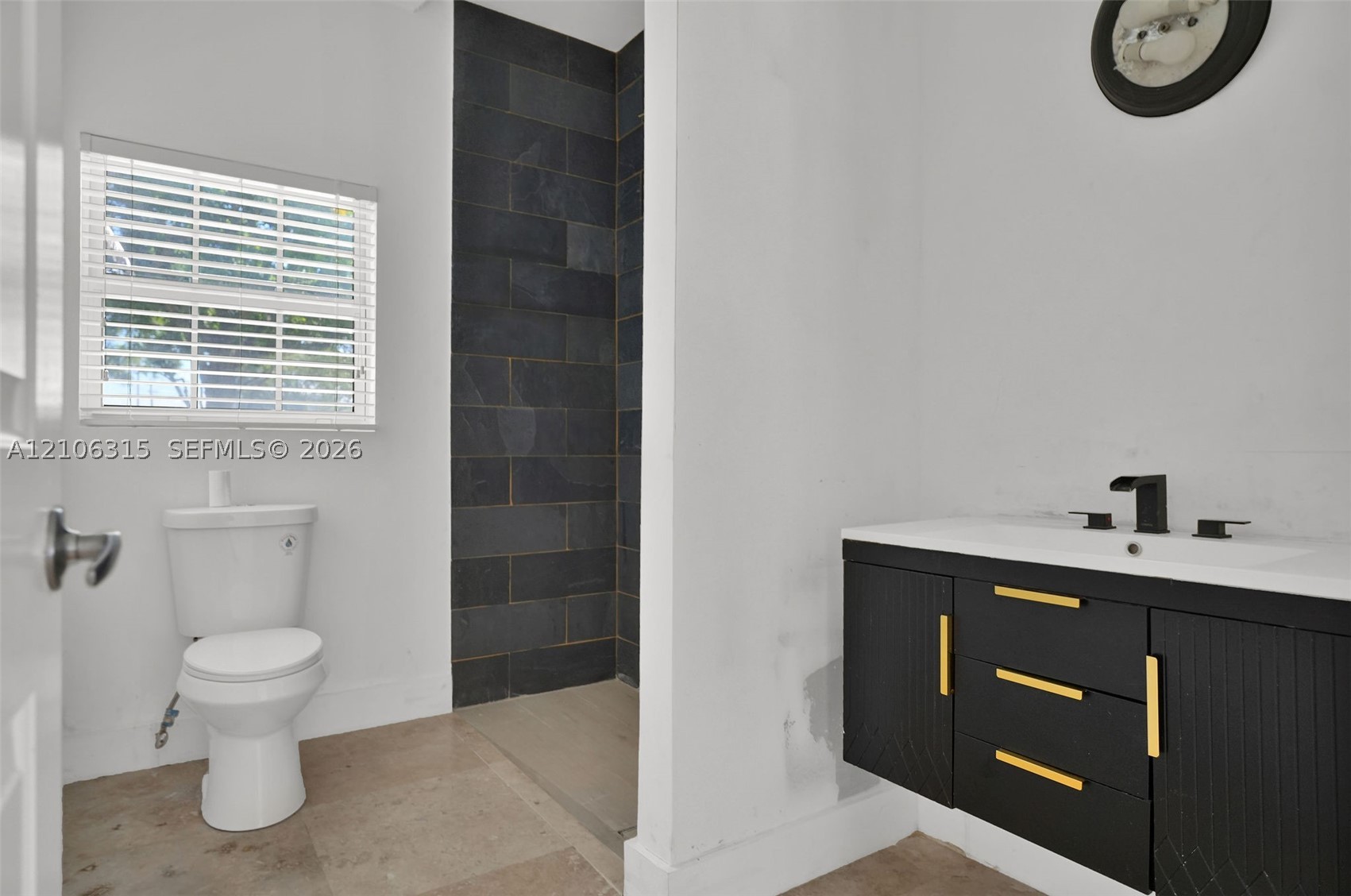 2319 NE 35th Dr, Fort Lauderdale FL 33308