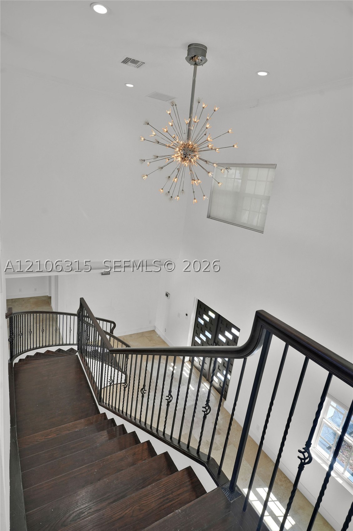 2319 NE 35th Dr, Fort Lauderdale FL 33308