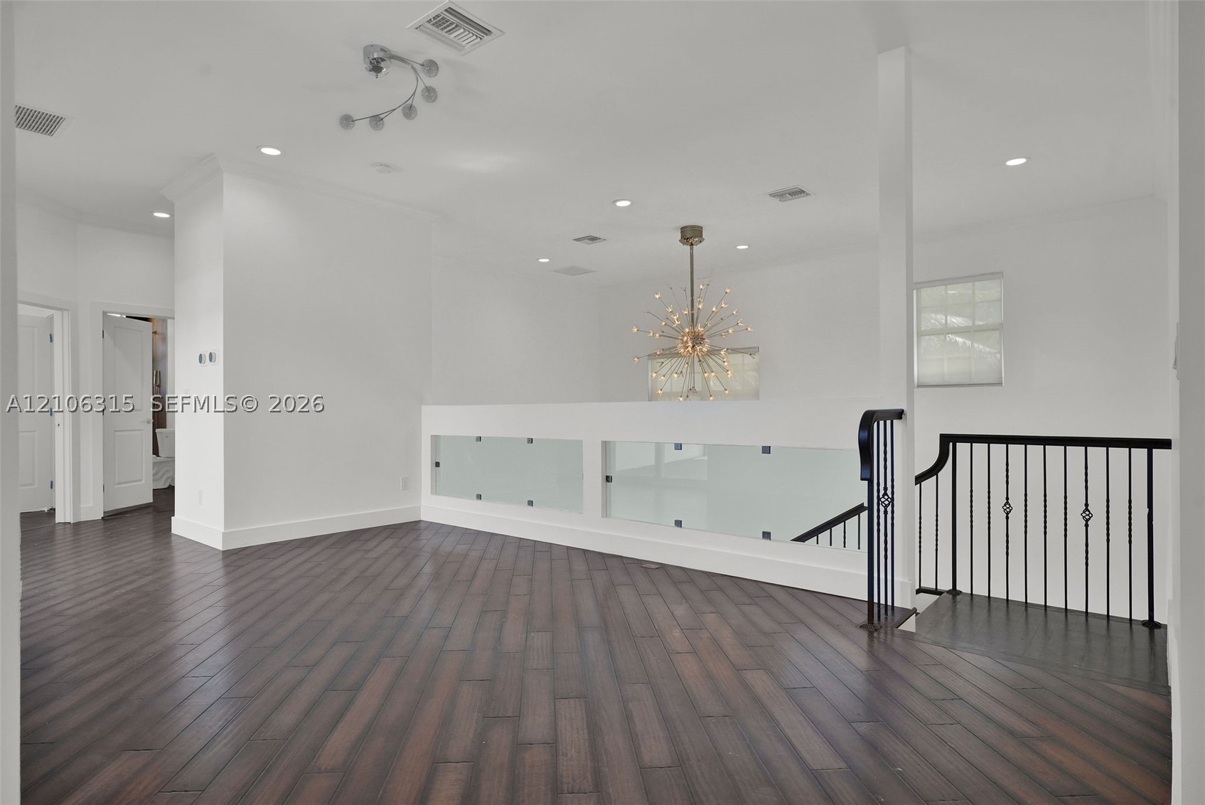 2319 NE 35th Dr, Fort Lauderdale FL 33308