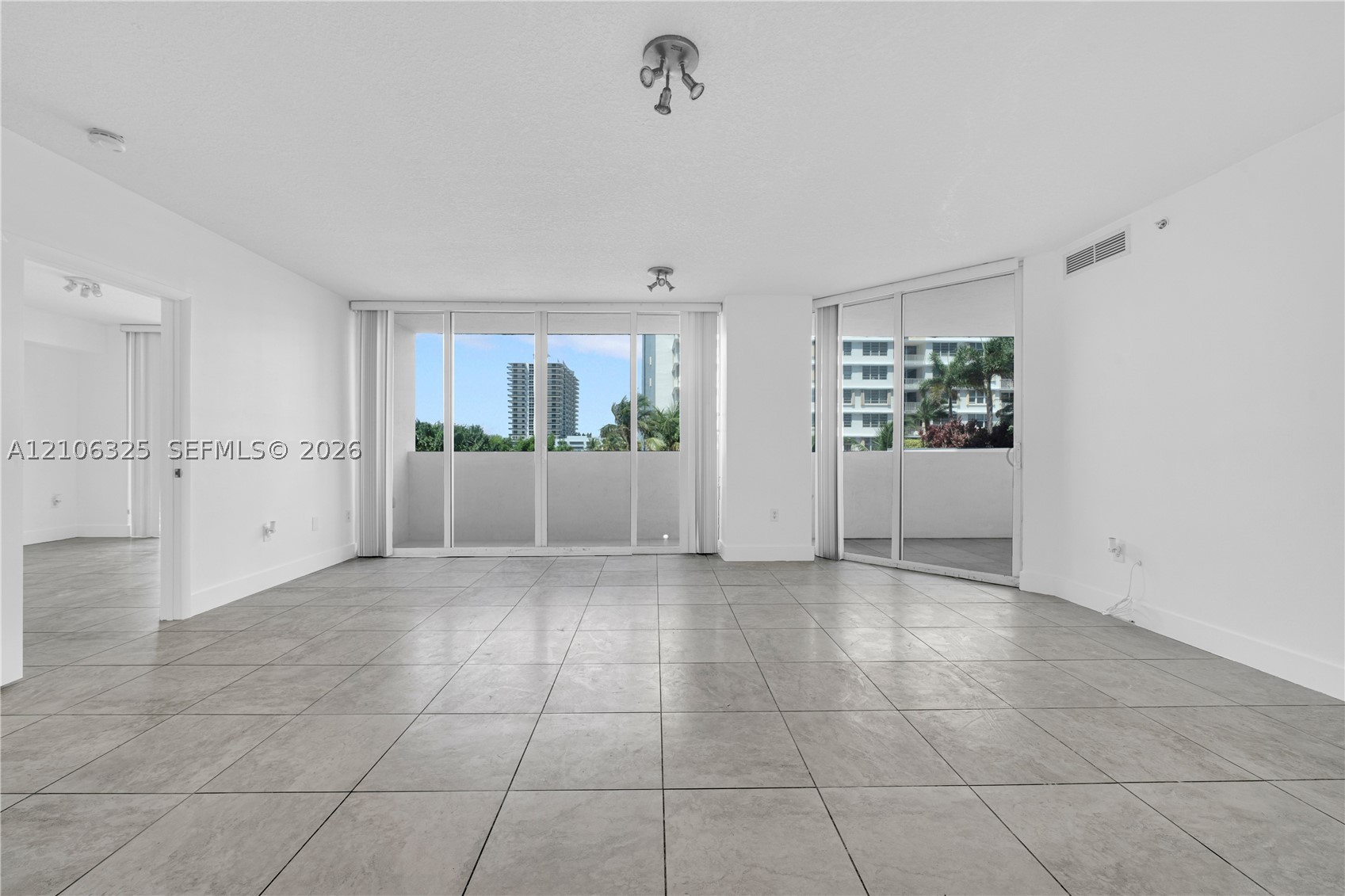 1881 79th St Cswy #404, North Bay Village FL 33141