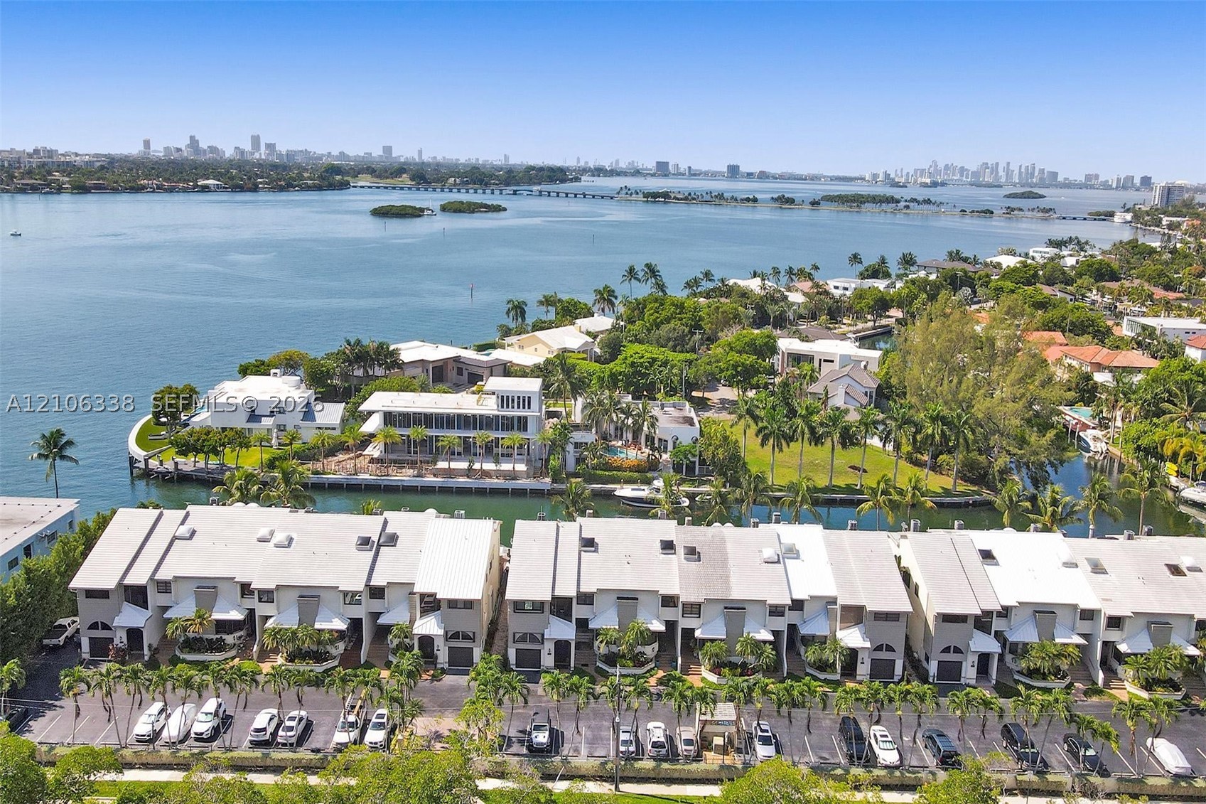 2678 NE 135th St, North Miami FL 33181