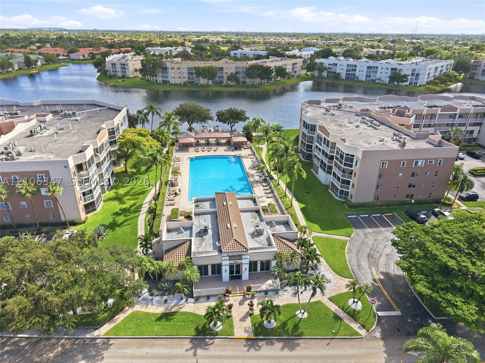 7759 Granville Dr #306, Tamarac FL 33321