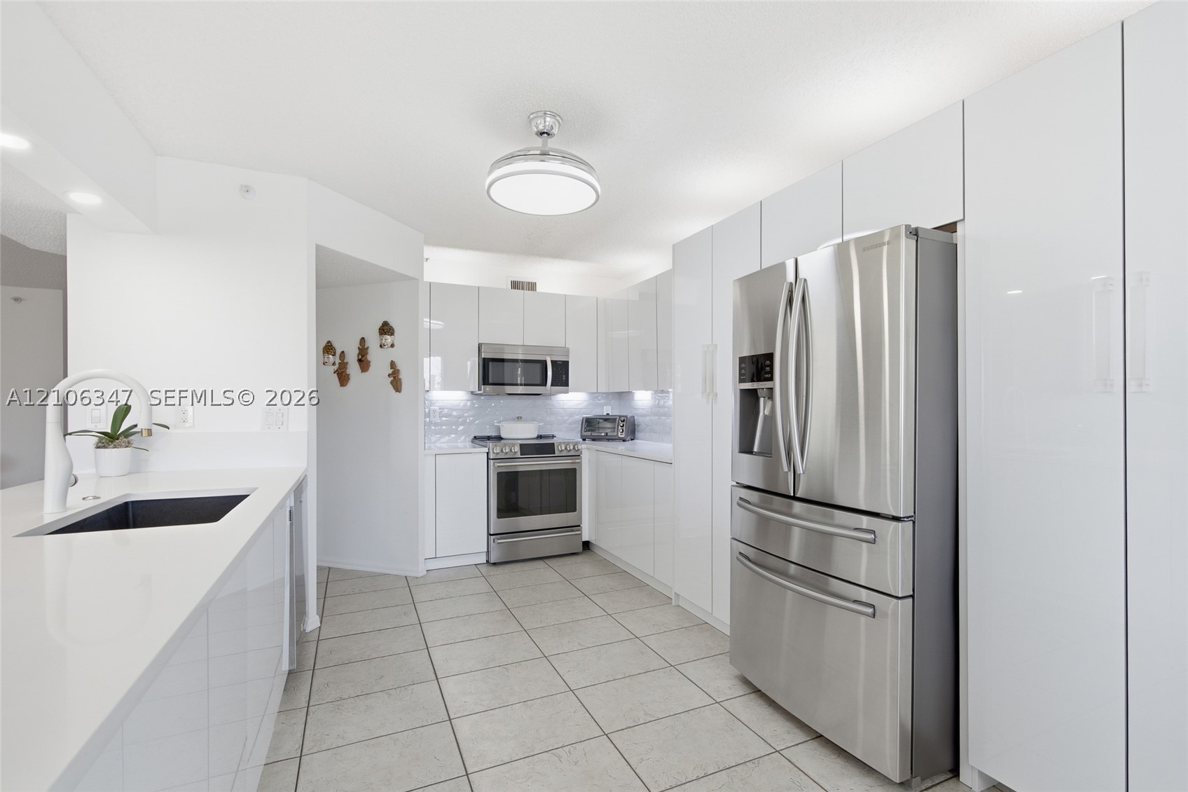 7759 Granville Dr #306, Tamarac FL 33321