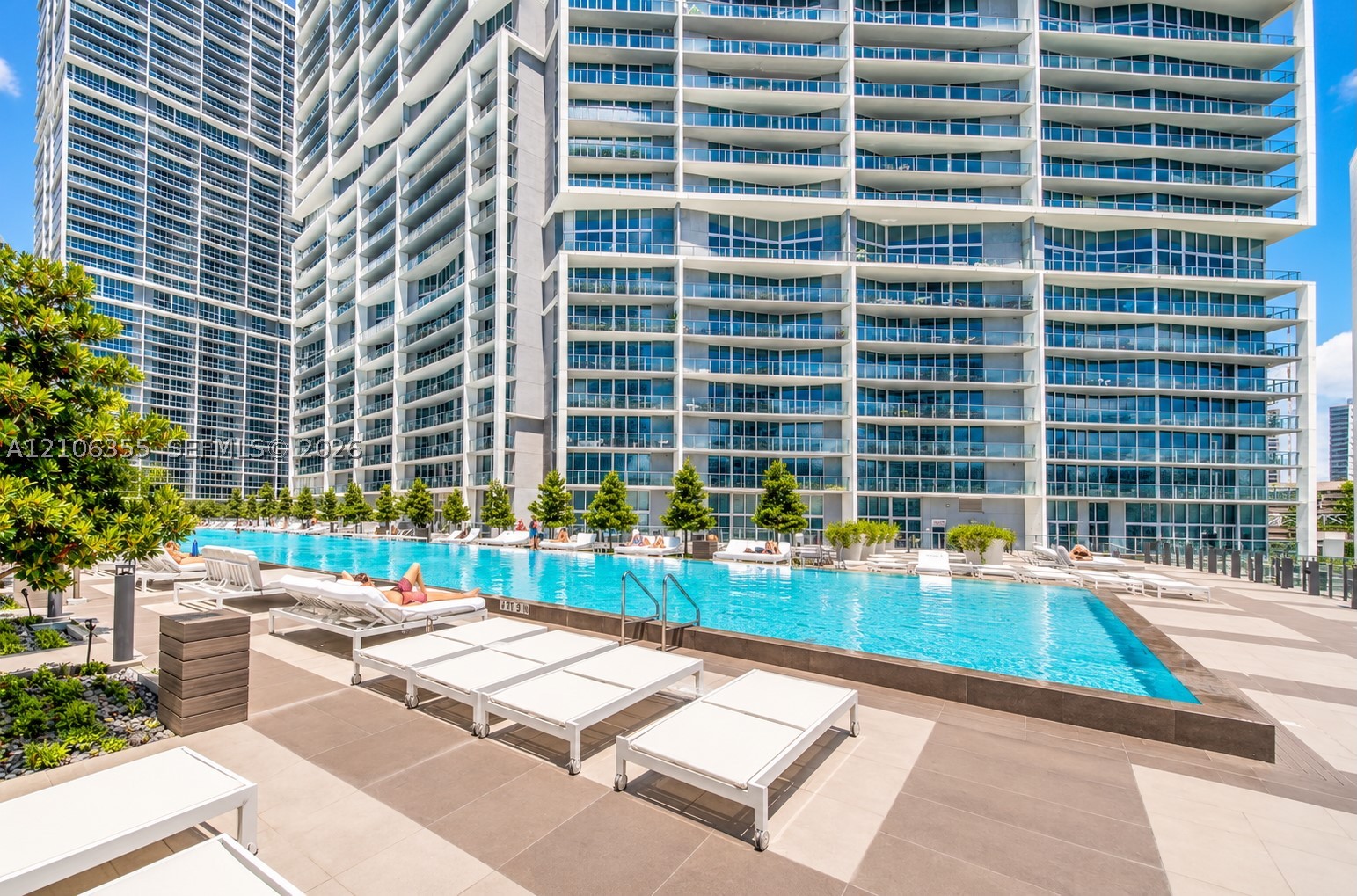 495 Brickell Ave #1906, Miami FL 33131
