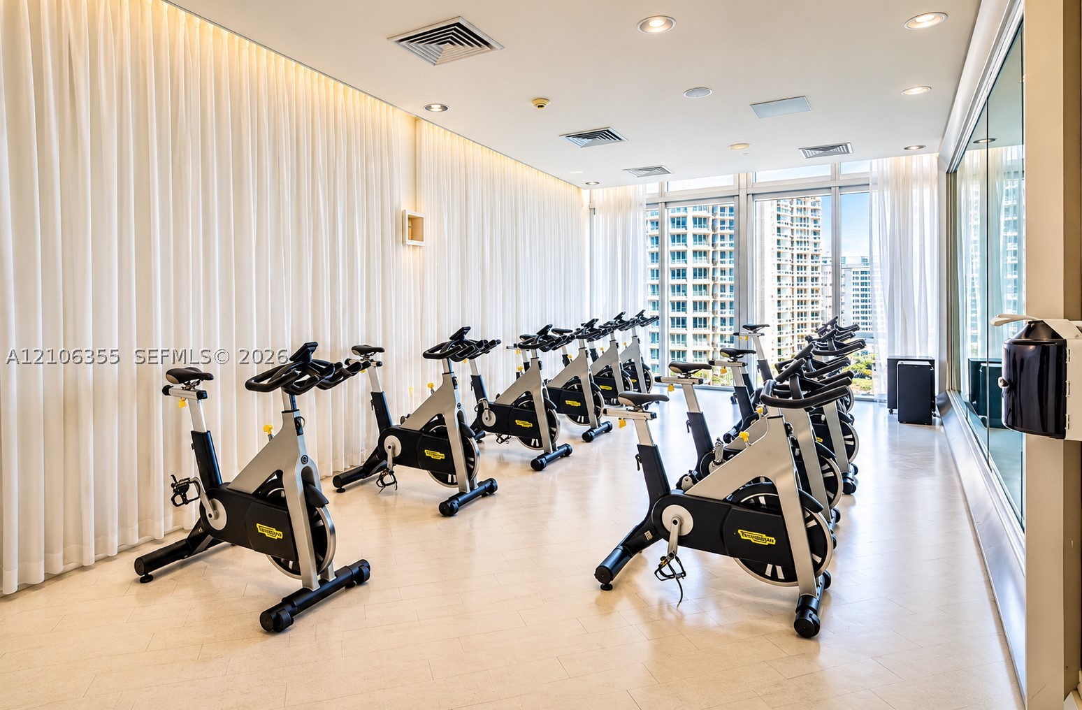 495 Brickell Ave #1906, Miami FL 33131