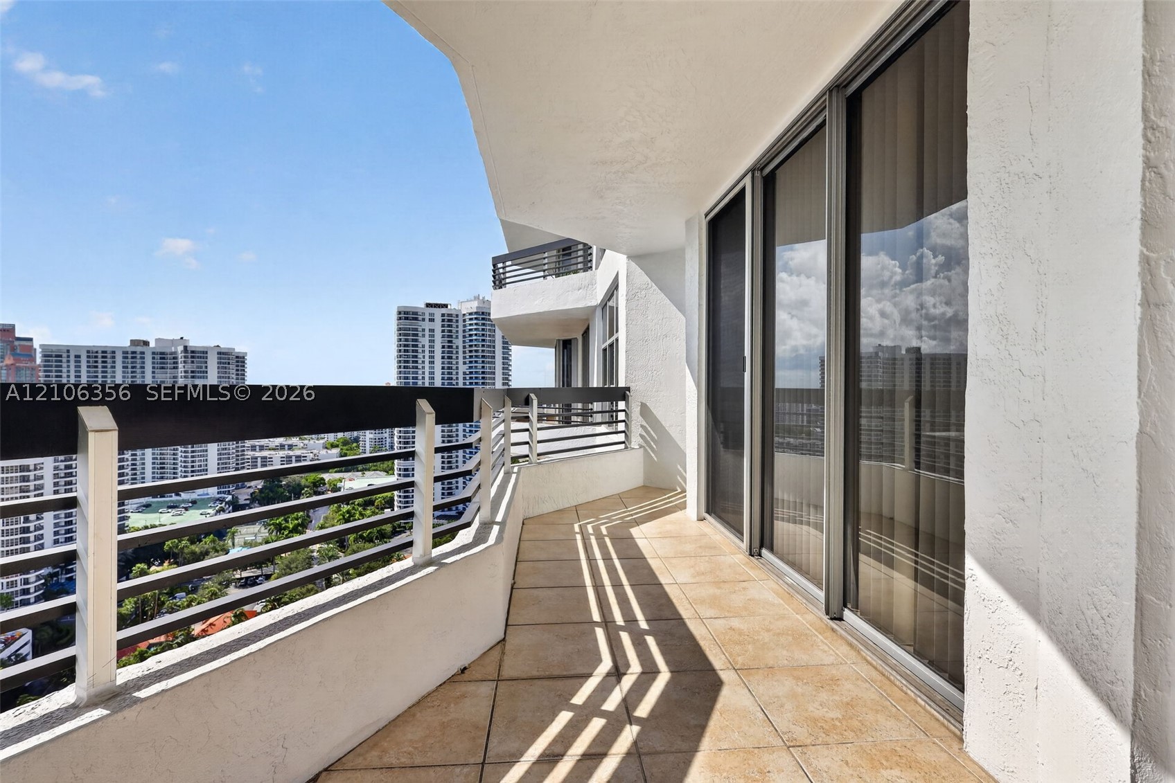 19195 NE 36th Ct #2704, Aventura FL 33180