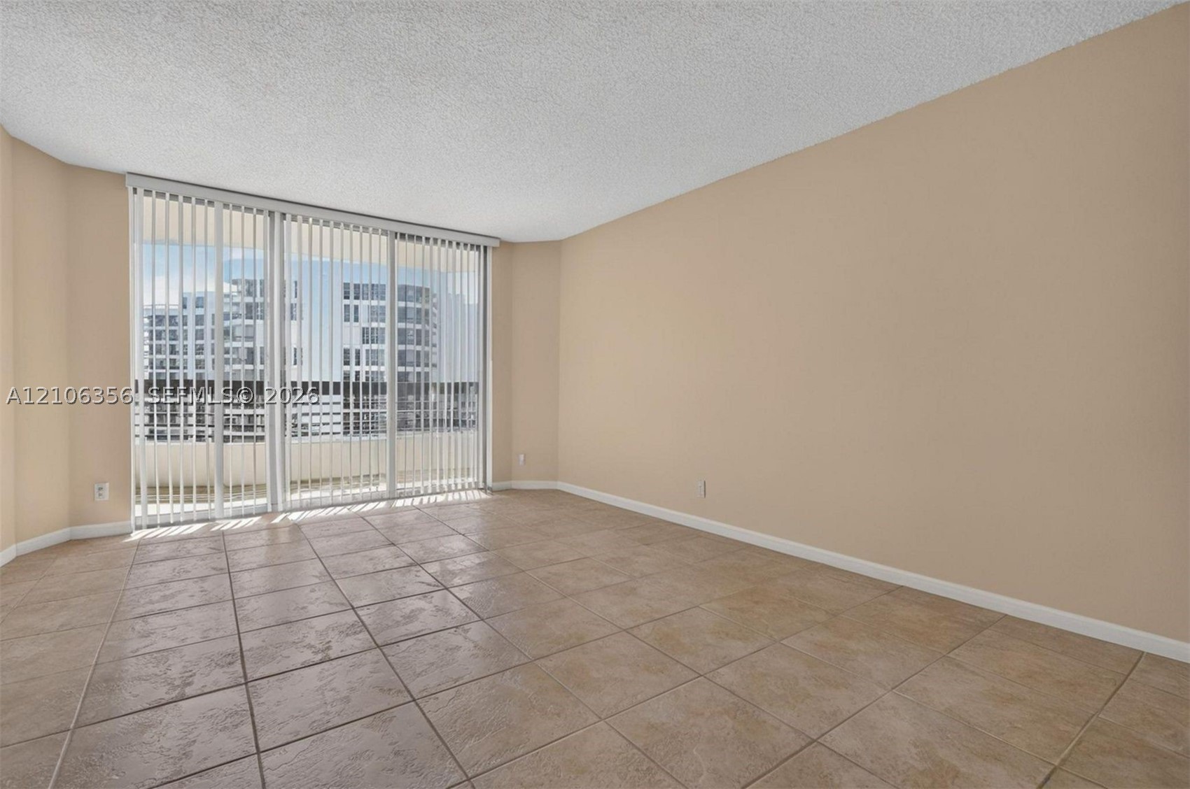 19195 NE 36th Ct #2704, Aventura FL 33180