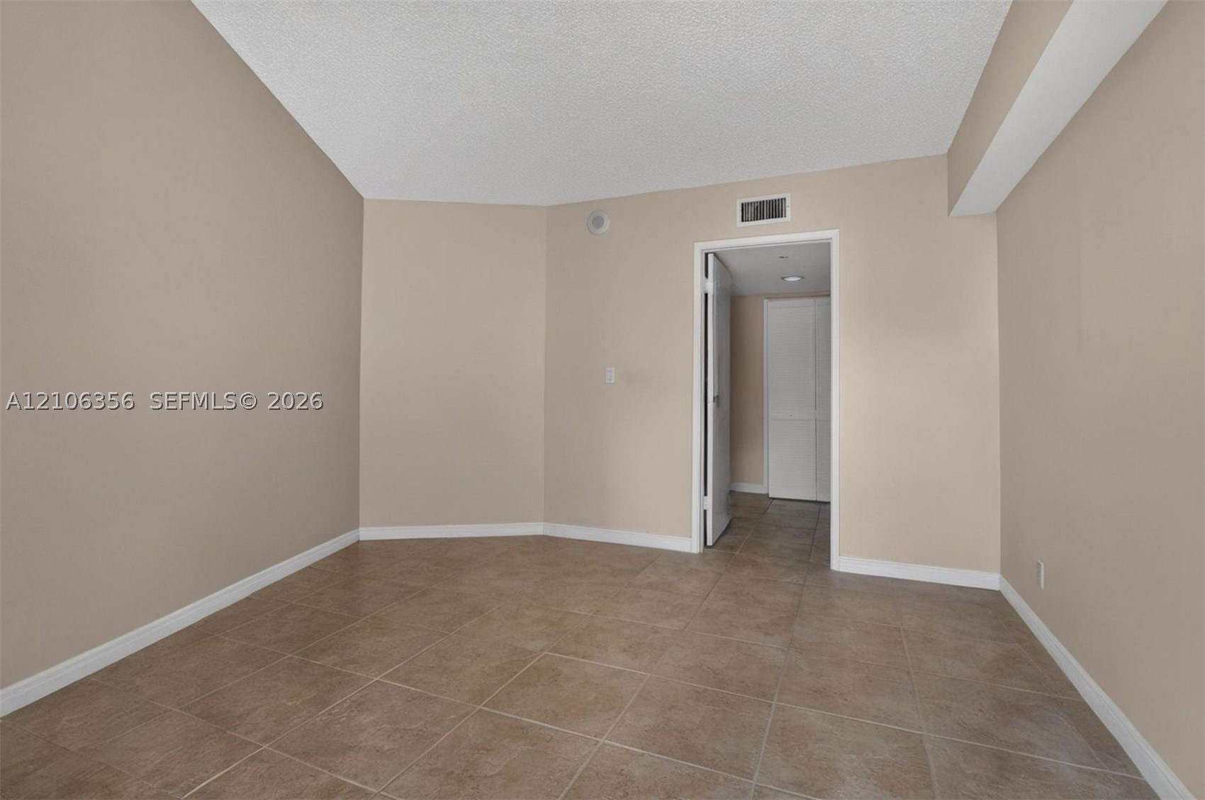 19195 NE 36th Ct #2704, Aventura FL 33180