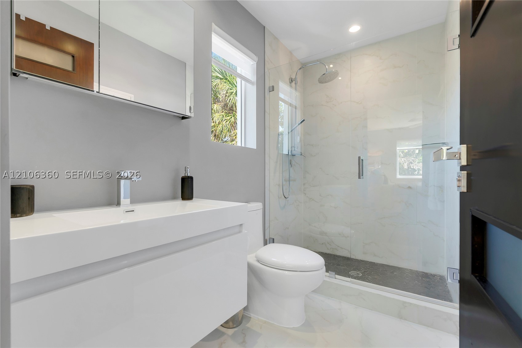 2632 NE 35th Dr, Fort Lauderdale FL 33308
