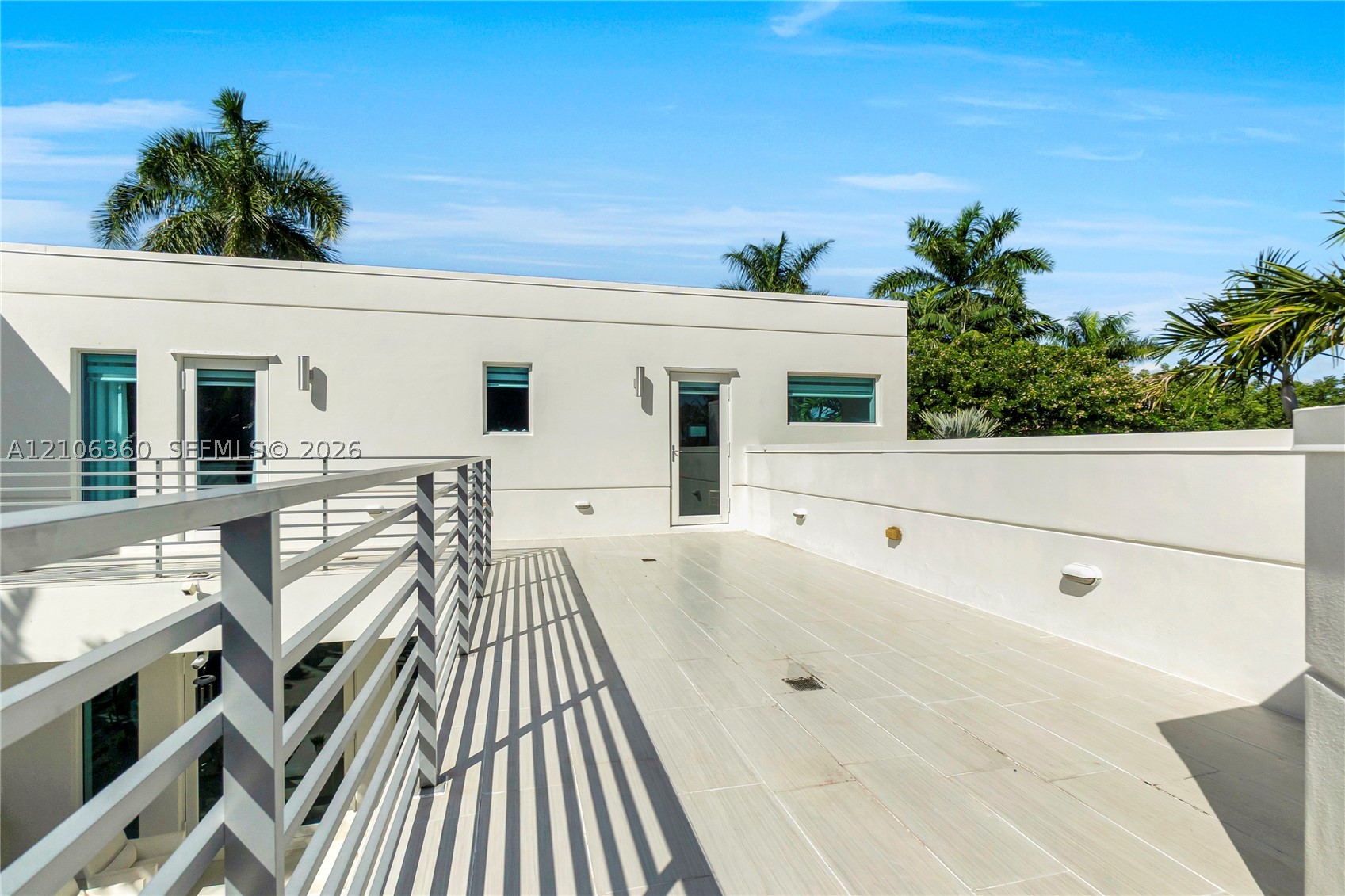 2632 NE 35th Dr, Fort Lauderdale FL 33308