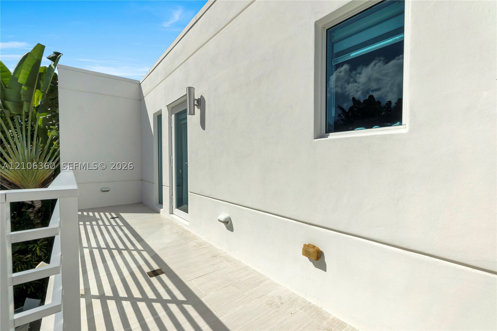 2632 NE 35th Dr, Fort Lauderdale FL 33308