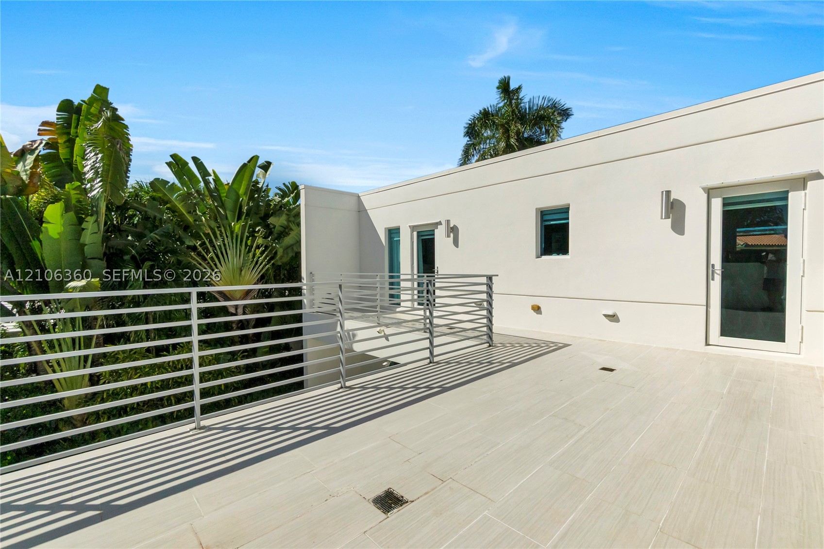 2632 NE 35th Dr, Fort Lauderdale FL 33308
