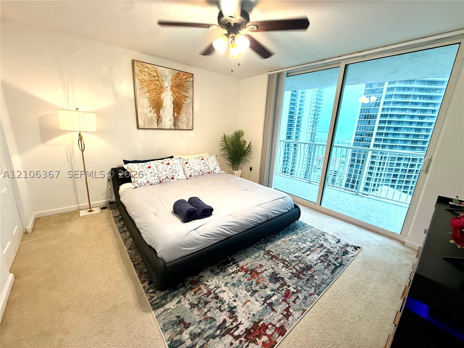 1200 Brickell Bay Dr #3505, Miami FL 33131