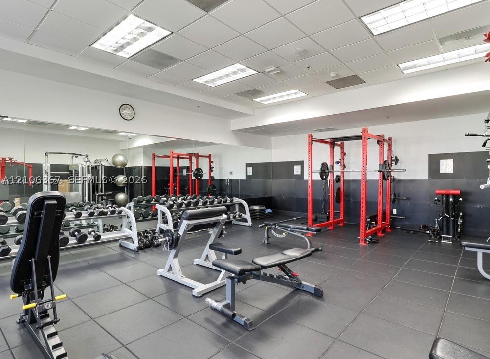 1200 Brickell Bay Dr #3505, Miami FL 33131