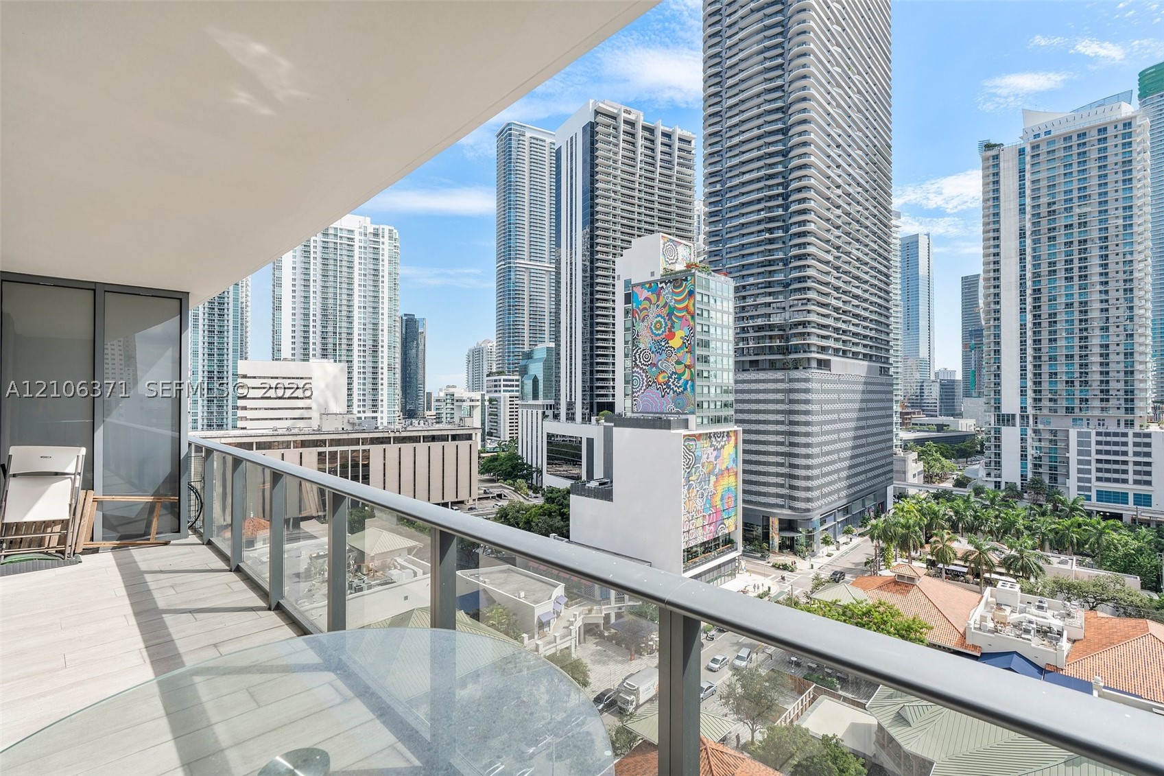 45 SW 9th St #1005, Miami FL 33130