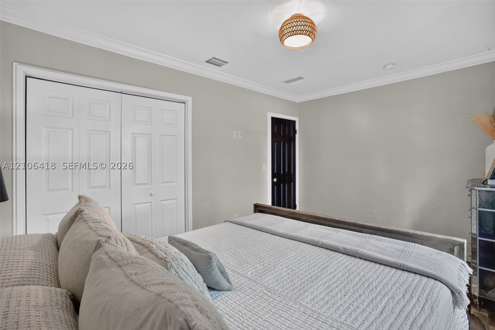 3900 SW 60th Ave, Miami FL 33155