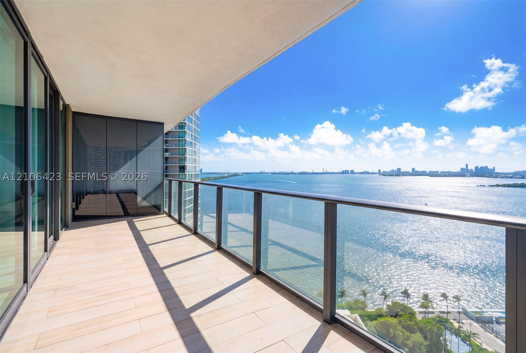 650 NE 32nd St #2201, Miami FL 33137