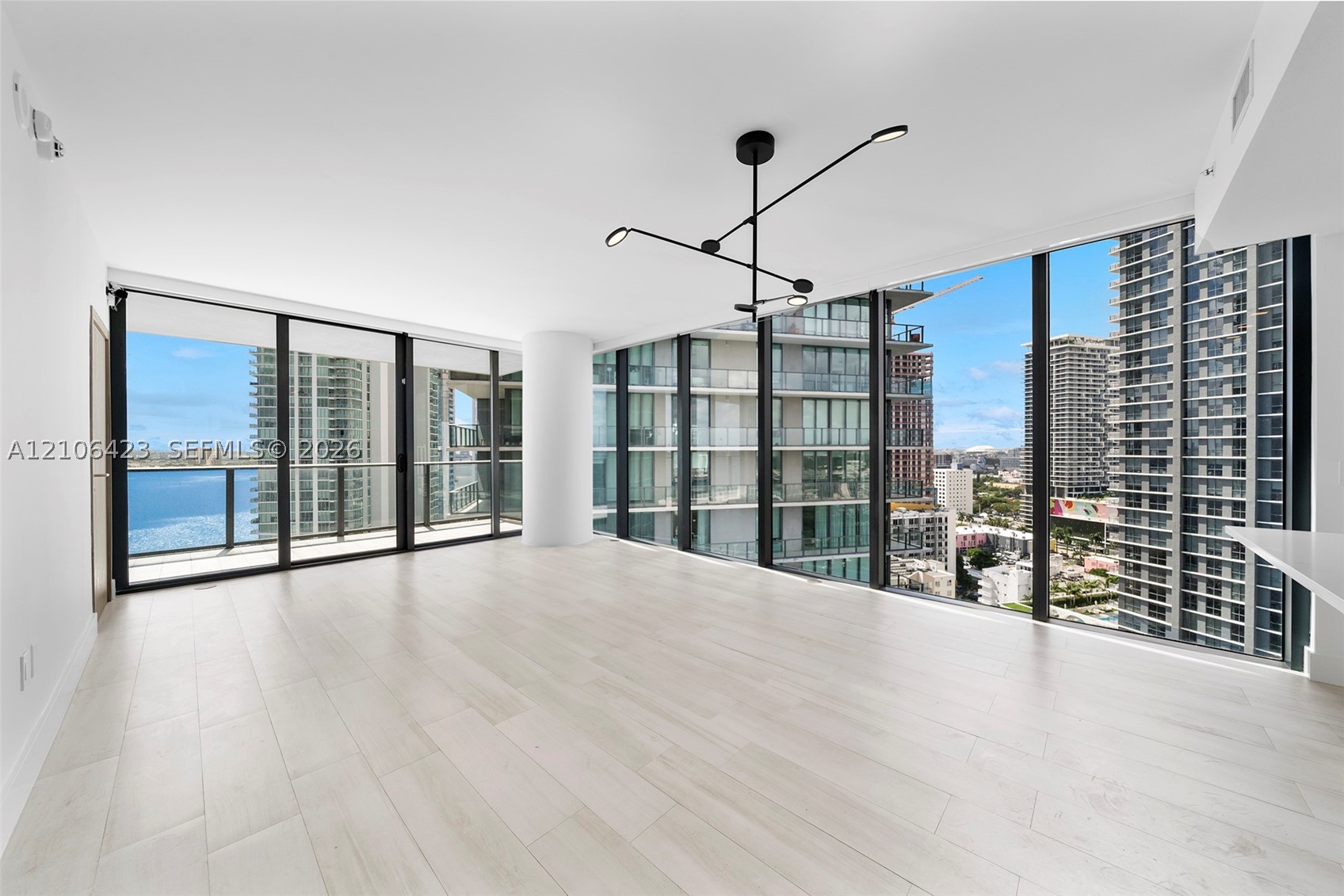 650 NE 32nd St #2201, Miami FL 33137