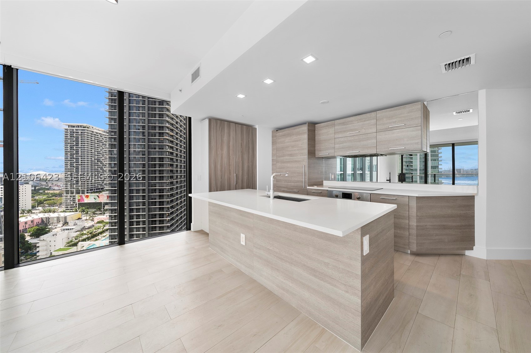 650 NE 32nd St #2201, Miami FL 33137