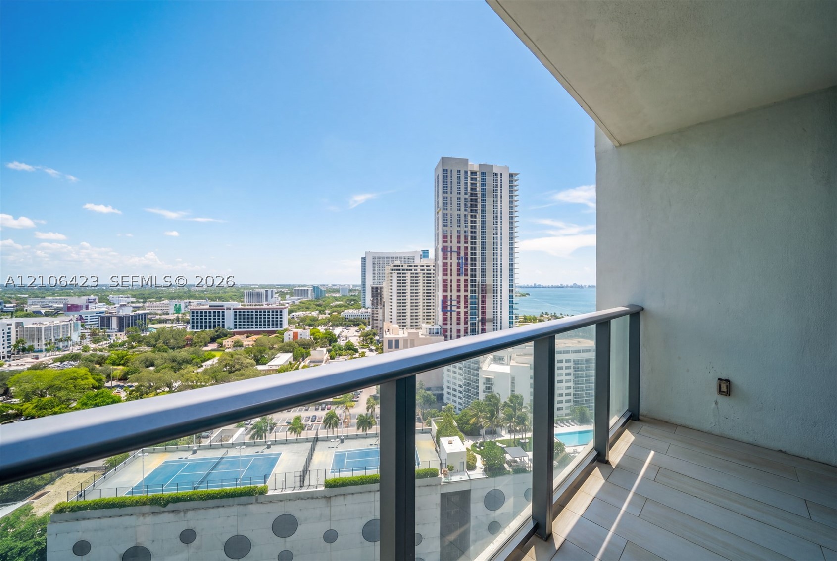 650 NE 32nd St #2201, Miami FL 33137