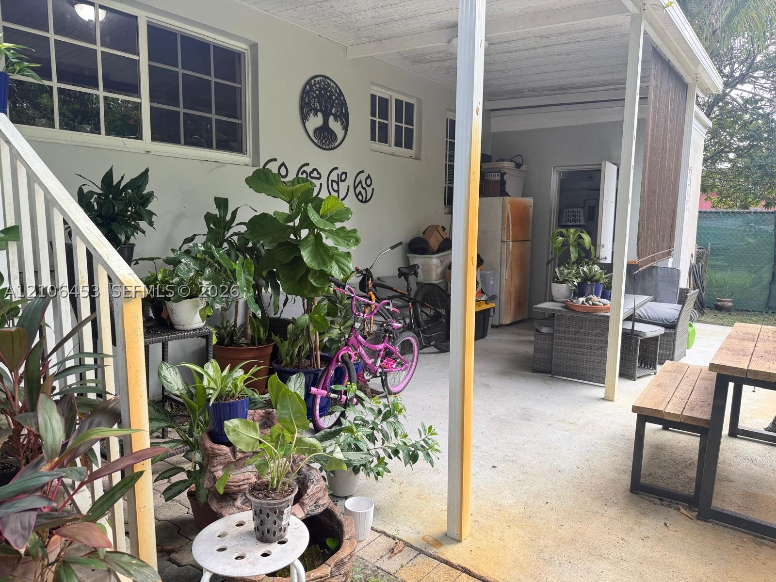 132 Whitethorn Dr, Miami Springs FL 33166