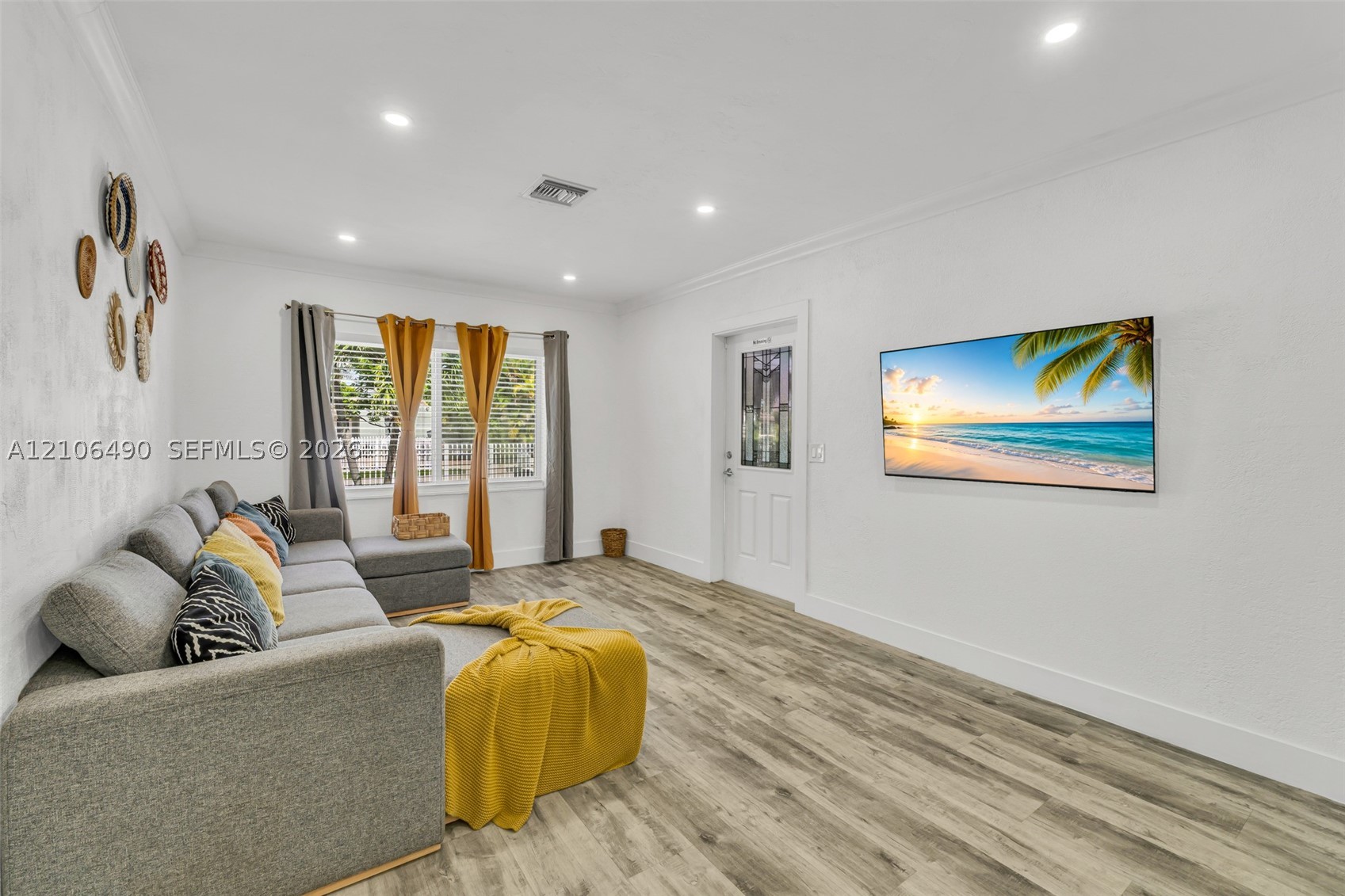 3840 NW 12th St, Miami FL 33126