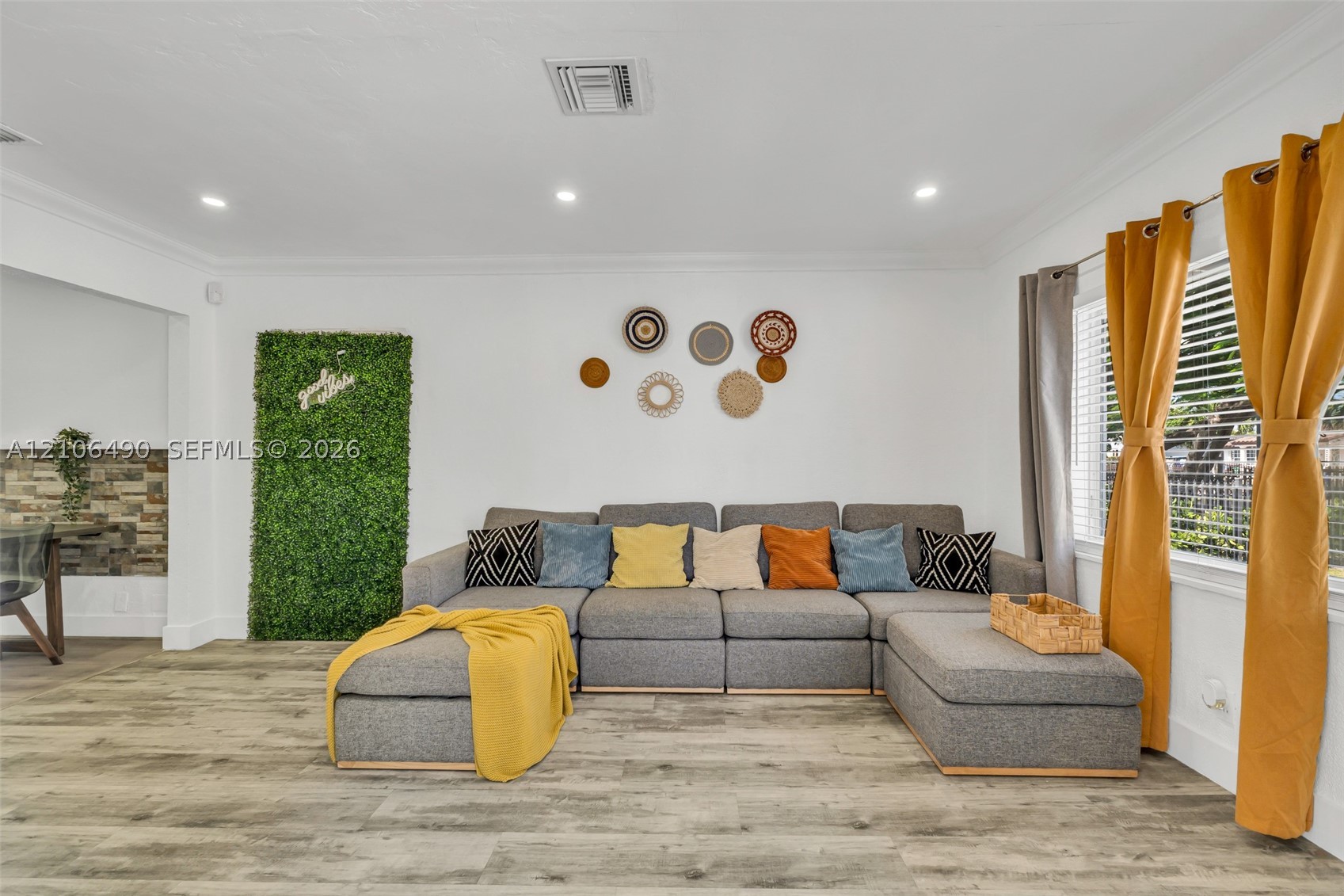 3840 NW 12th St, Miami FL 33126