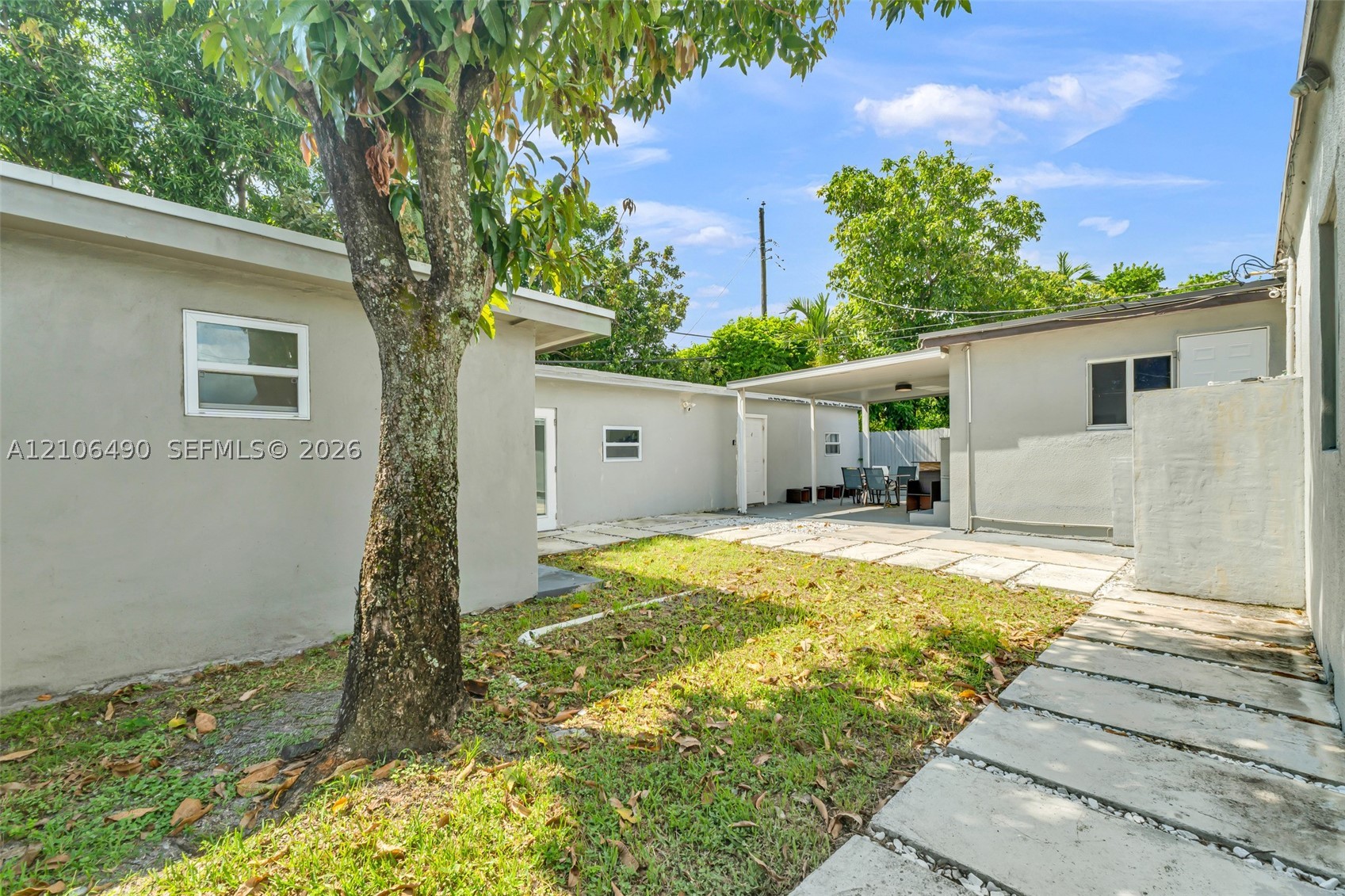 3840 NW 12th St, Miami FL 33126