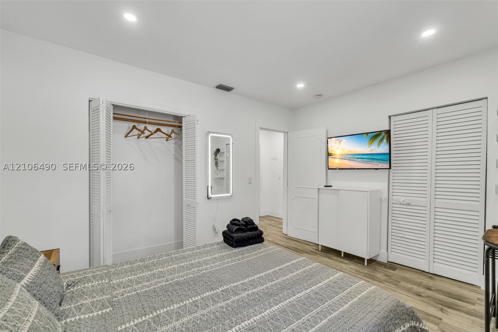 3840 NW 12th St, Miami FL 33126