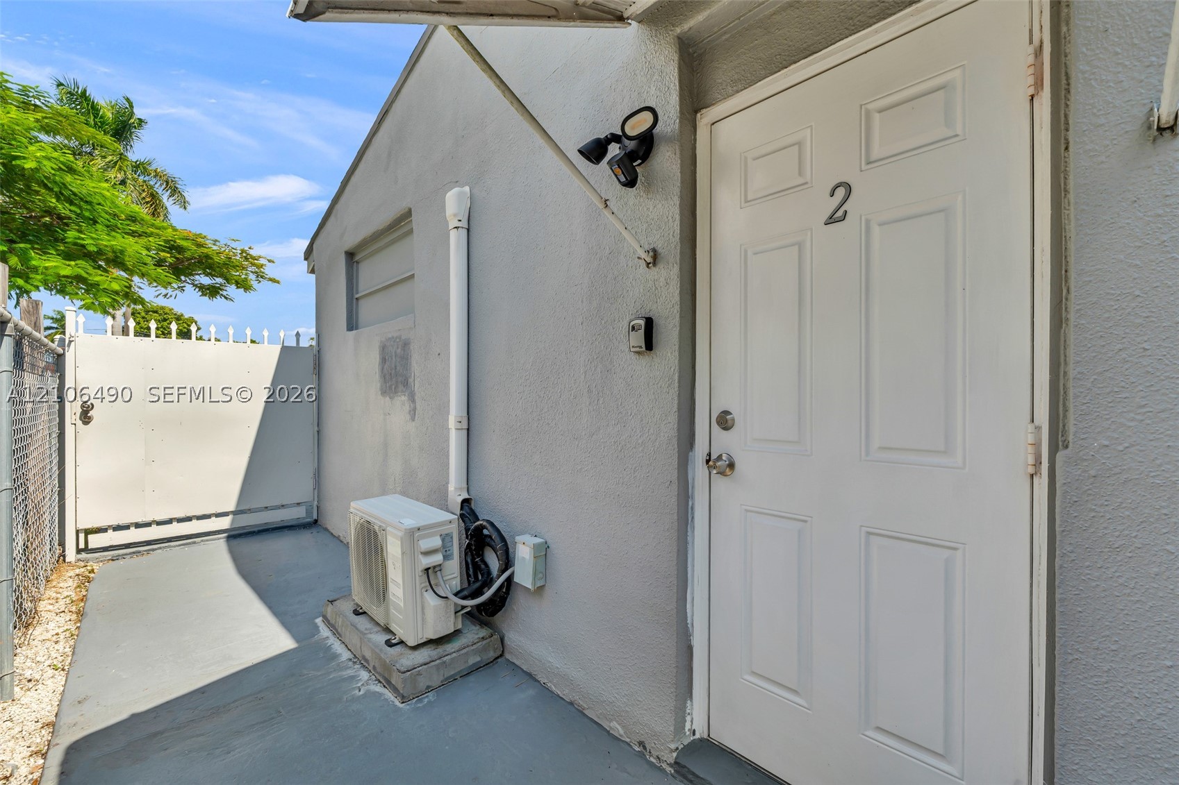 3840 NW 12th St, Miami FL 33126