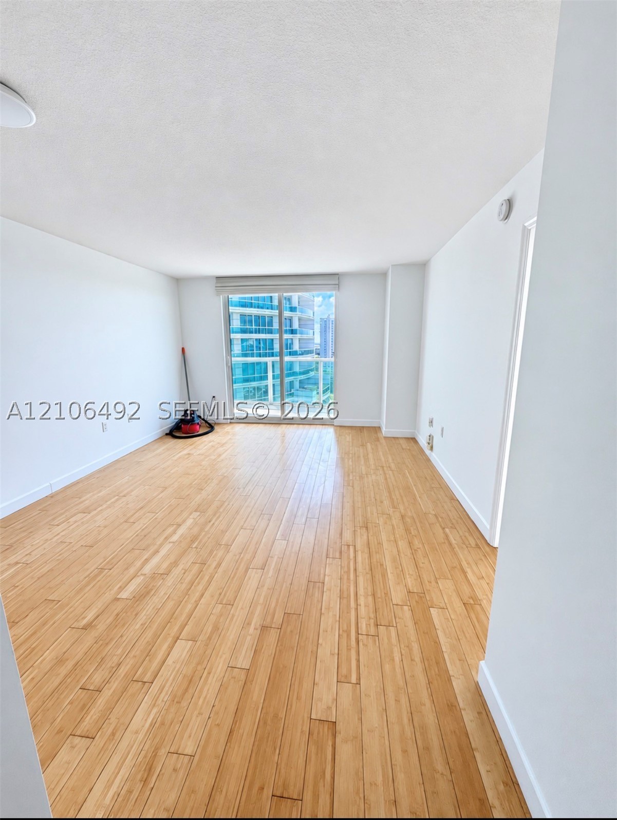 2101 Brickell Ave #1911, Miami FL 33129