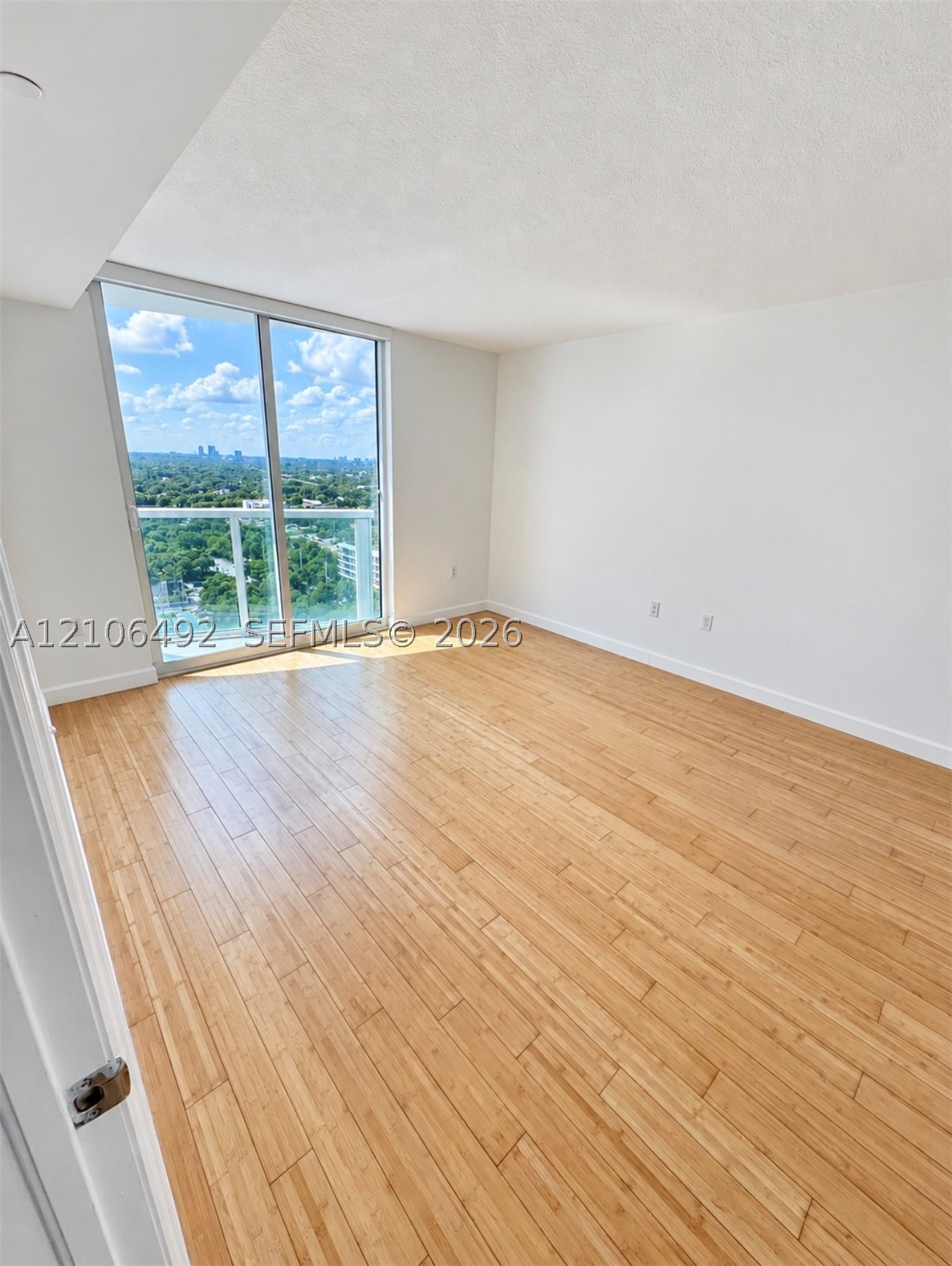 2101 Brickell Ave #1911, Miami FL 33129