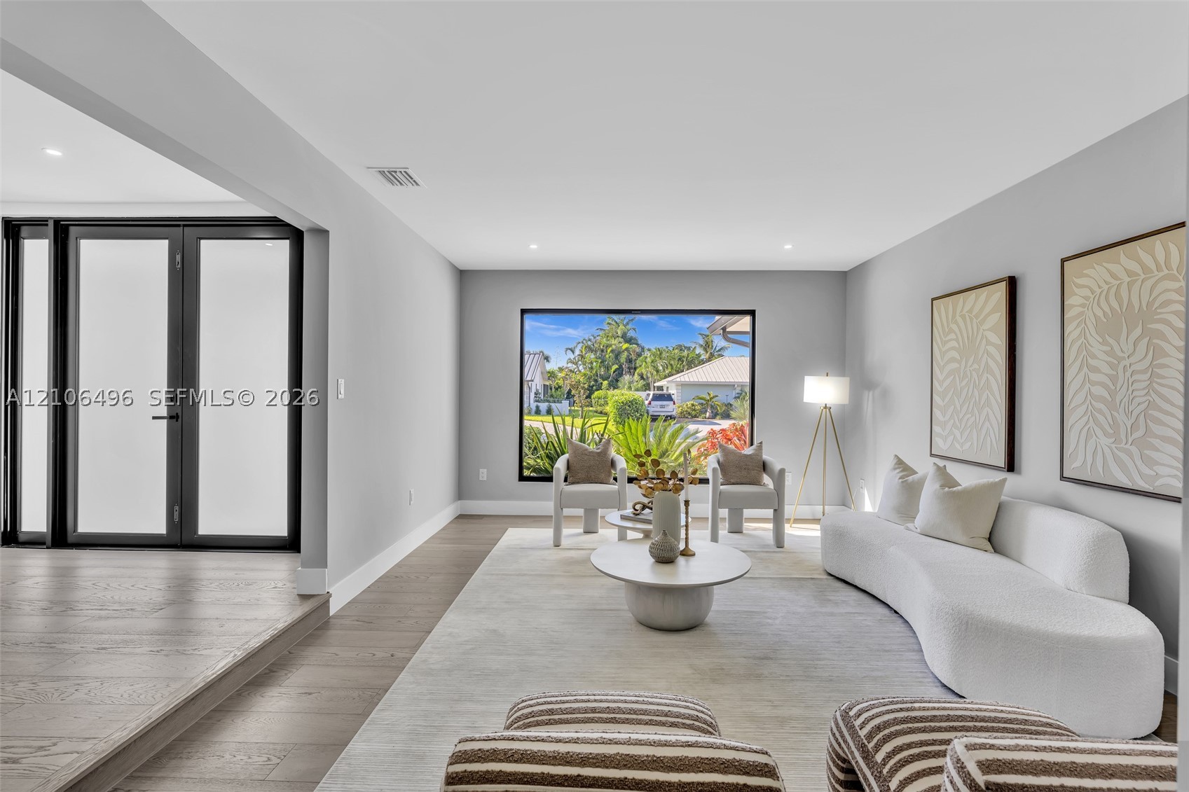 1170 Fairview Ln, Singer Island FL 33404