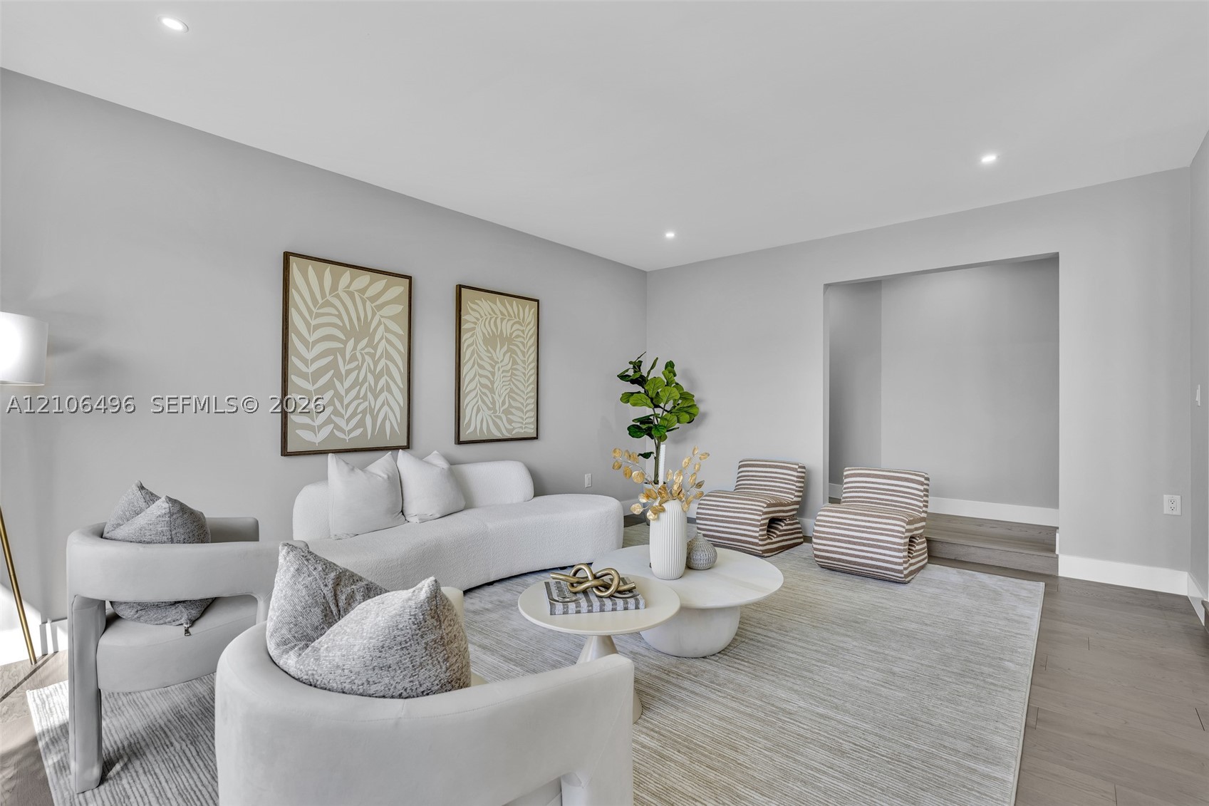 1170 Fairview Ln, Singer Island FL 33404