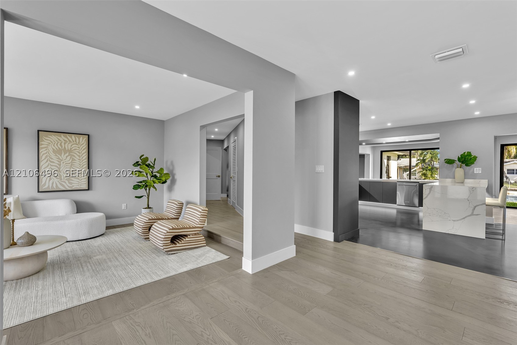 1170 Fairview Ln, Singer Island FL 33404