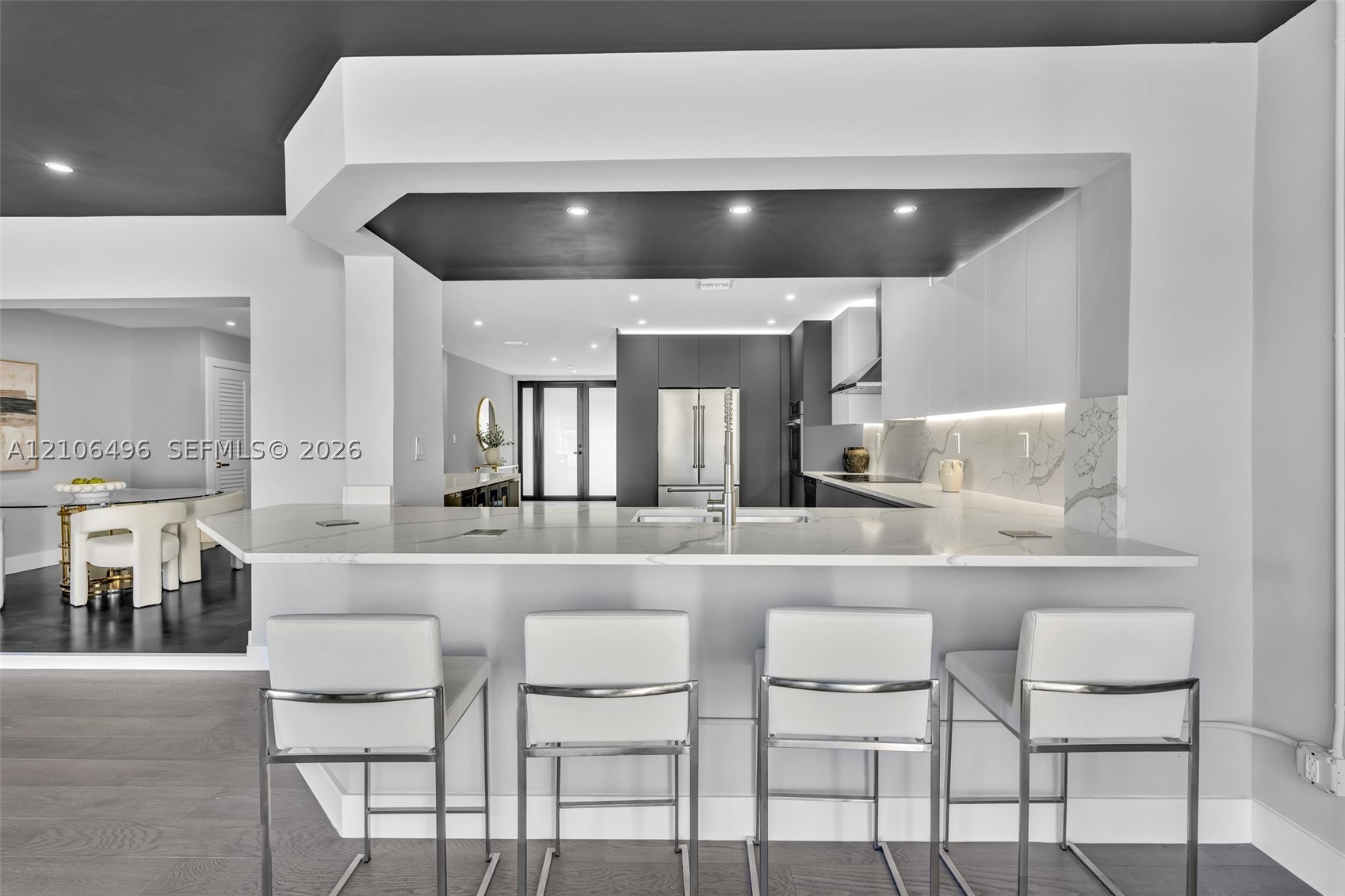 1170 Fairview Ln, Singer Island FL 33404