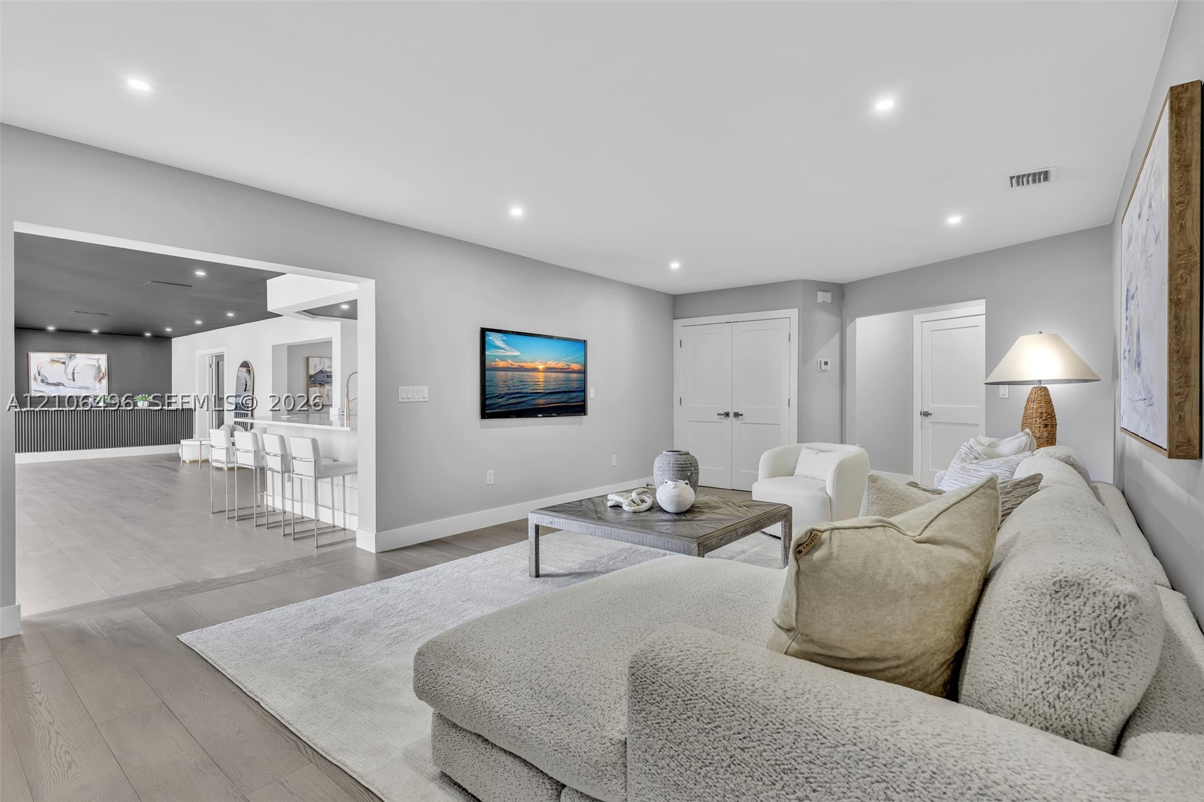 1170 Fairview Ln, Singer Island FL 33404