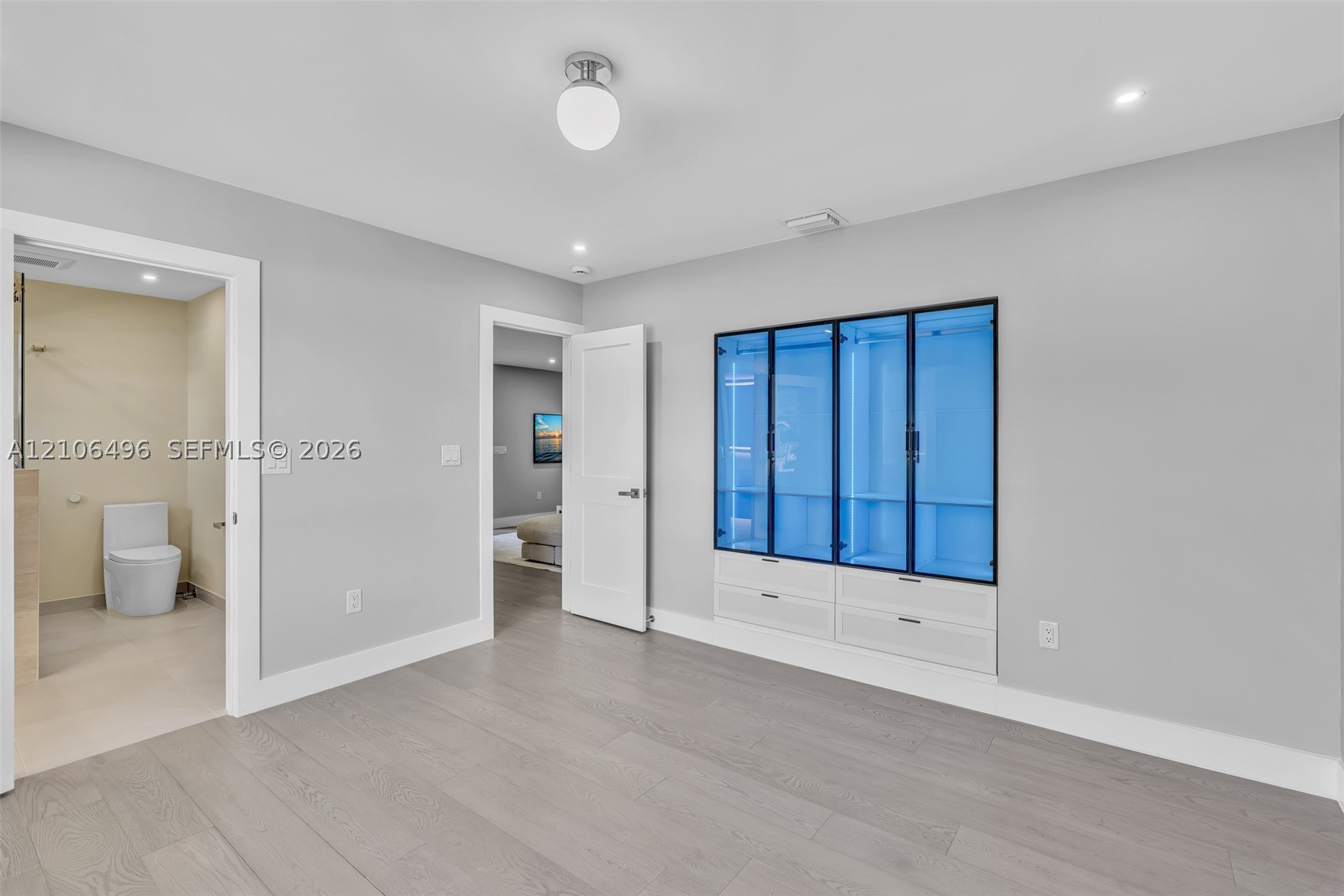 1170 Fairview Ln, Singer Island FL 33404