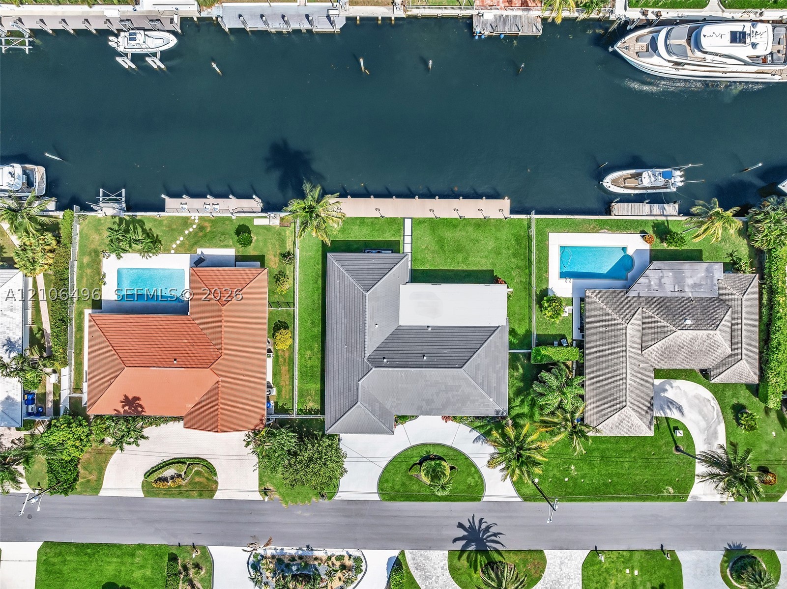 1170 Fairview Ln, Singer Island FL 33404