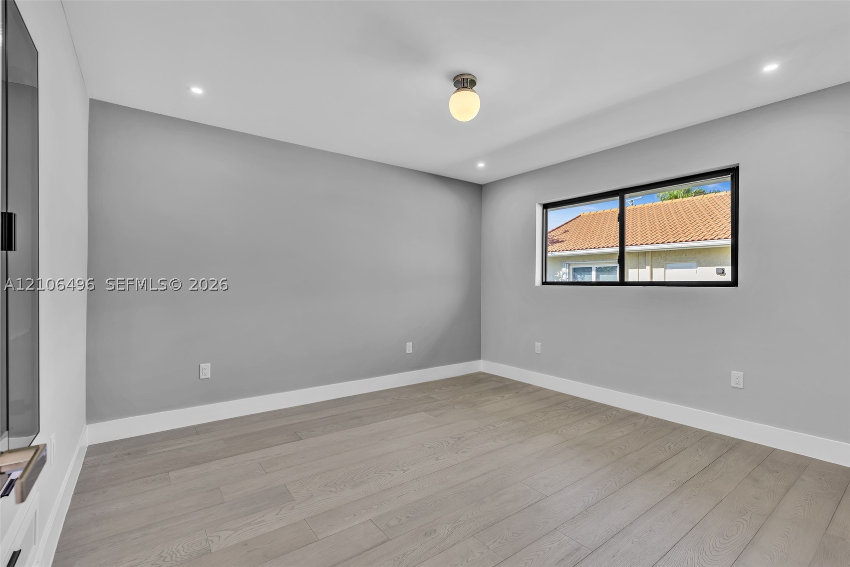 1170 Fairview Ln, Singer Island FL 33404