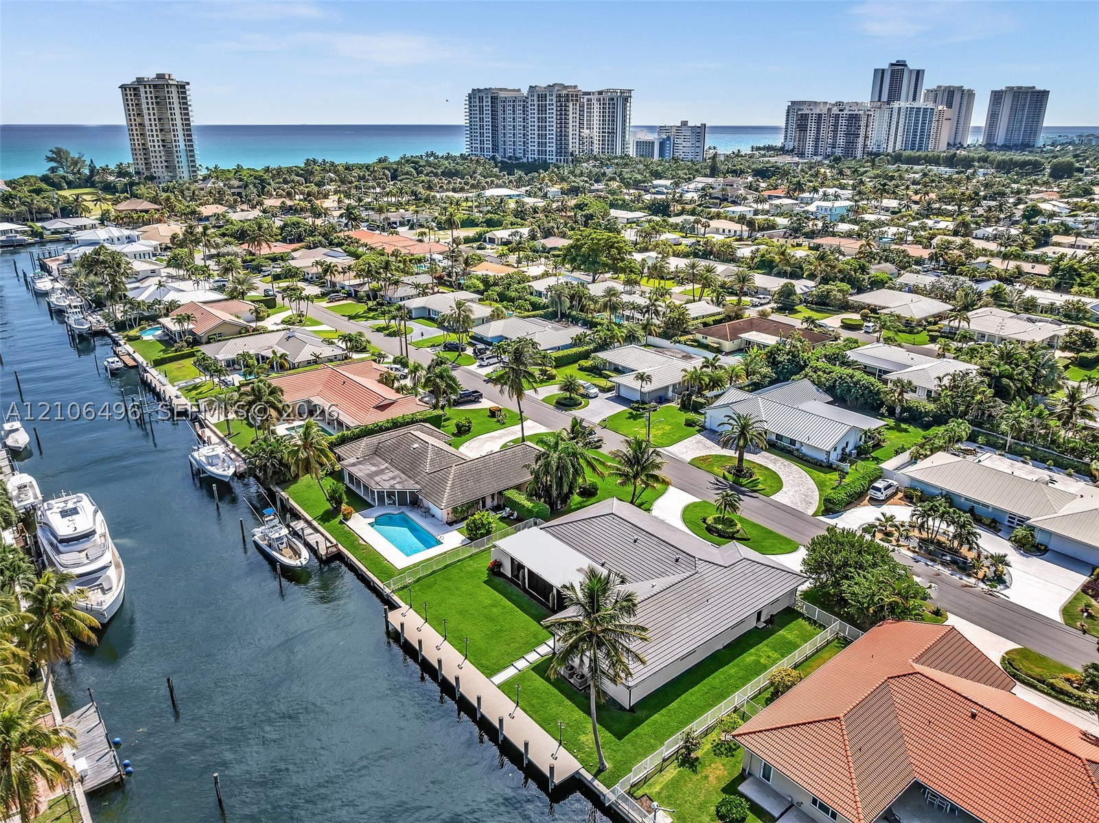 1170 Fairview Ln, Singer Island FL 33404