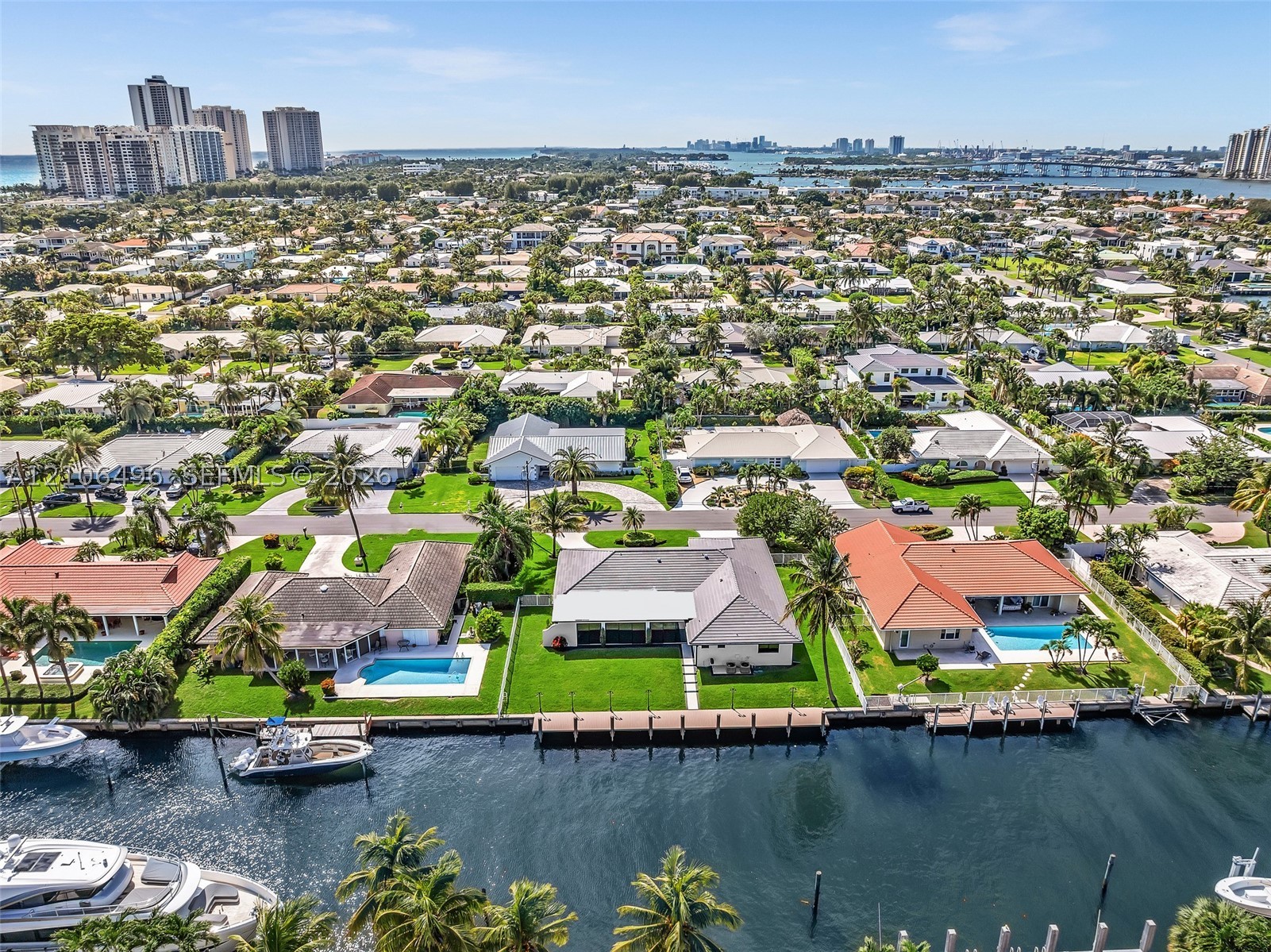 1170 Fairview Ln, Singer Island FL 33404