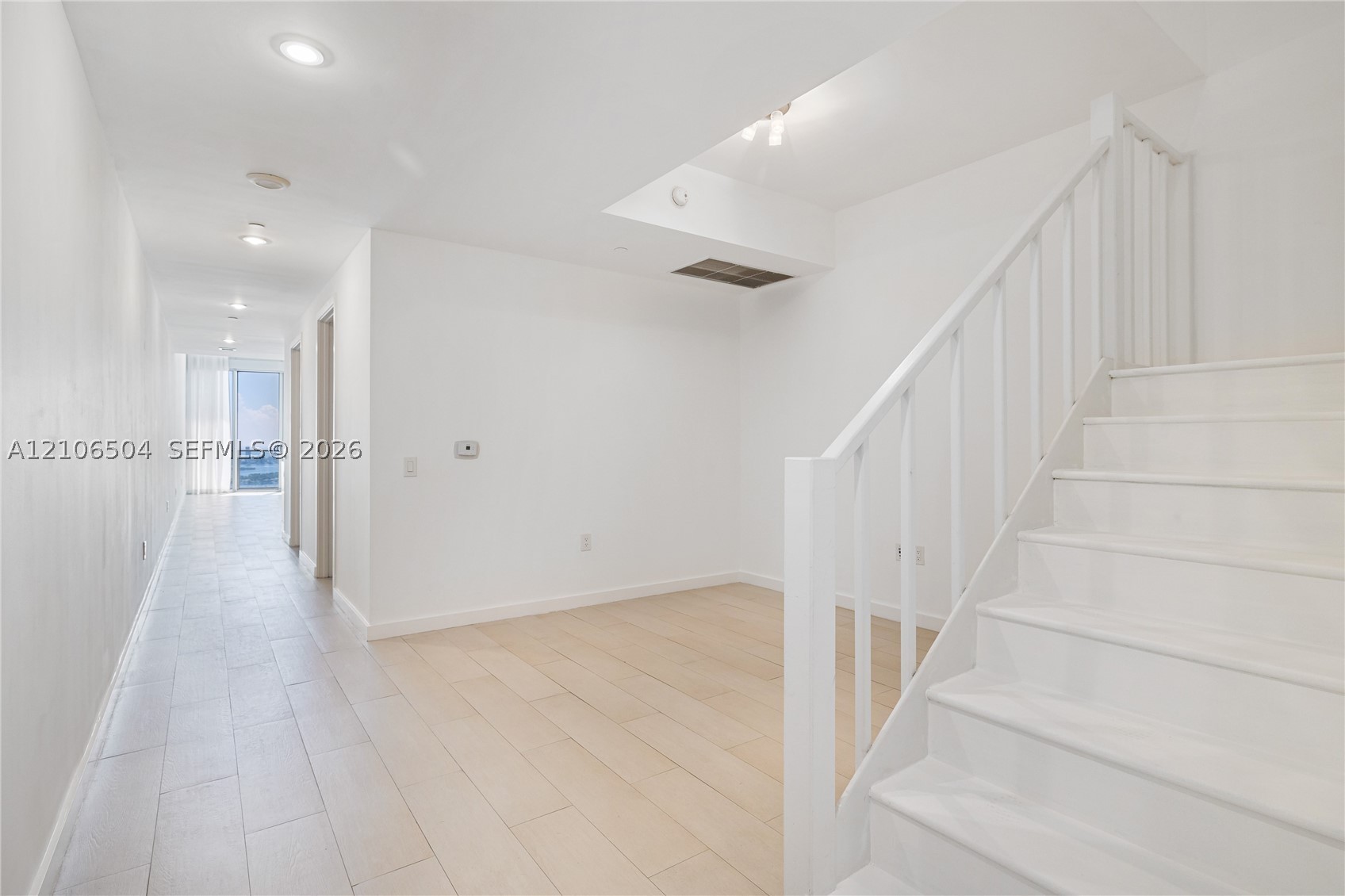 1100 Biscayne Blvd #4306, Miami FL 33132