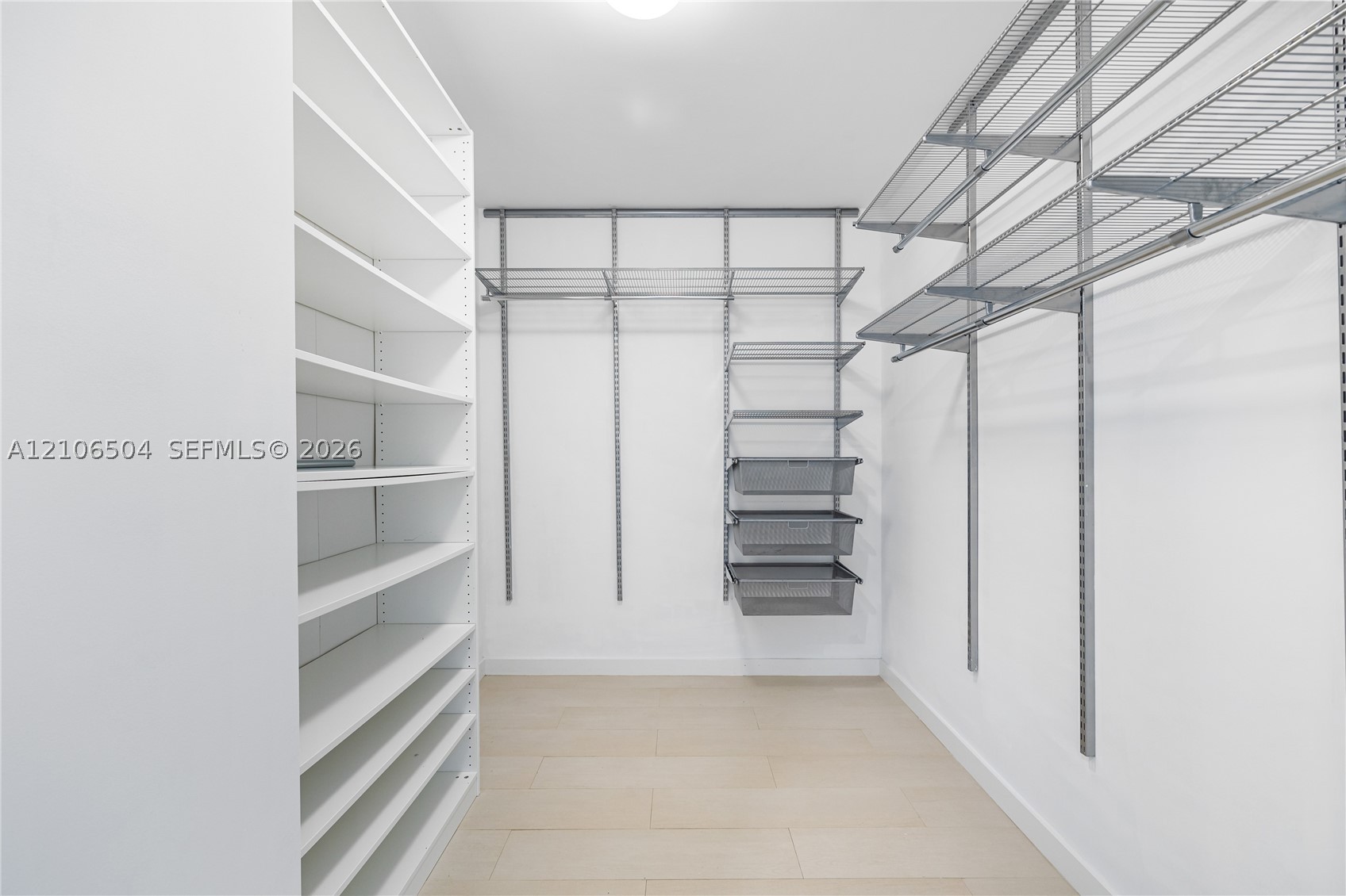 1100 Biscayne Blvd #4306, Miami FL 33132