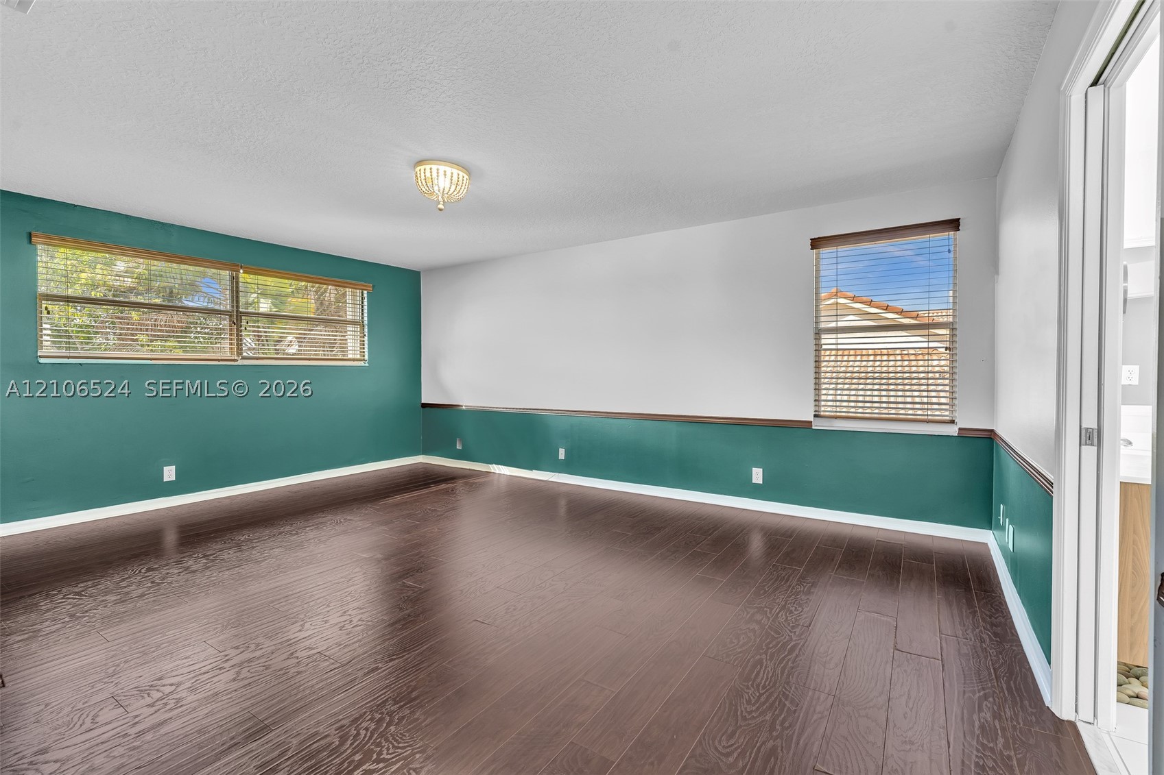 2048 NW 126th Ave, Pembroke Pines FL 33028