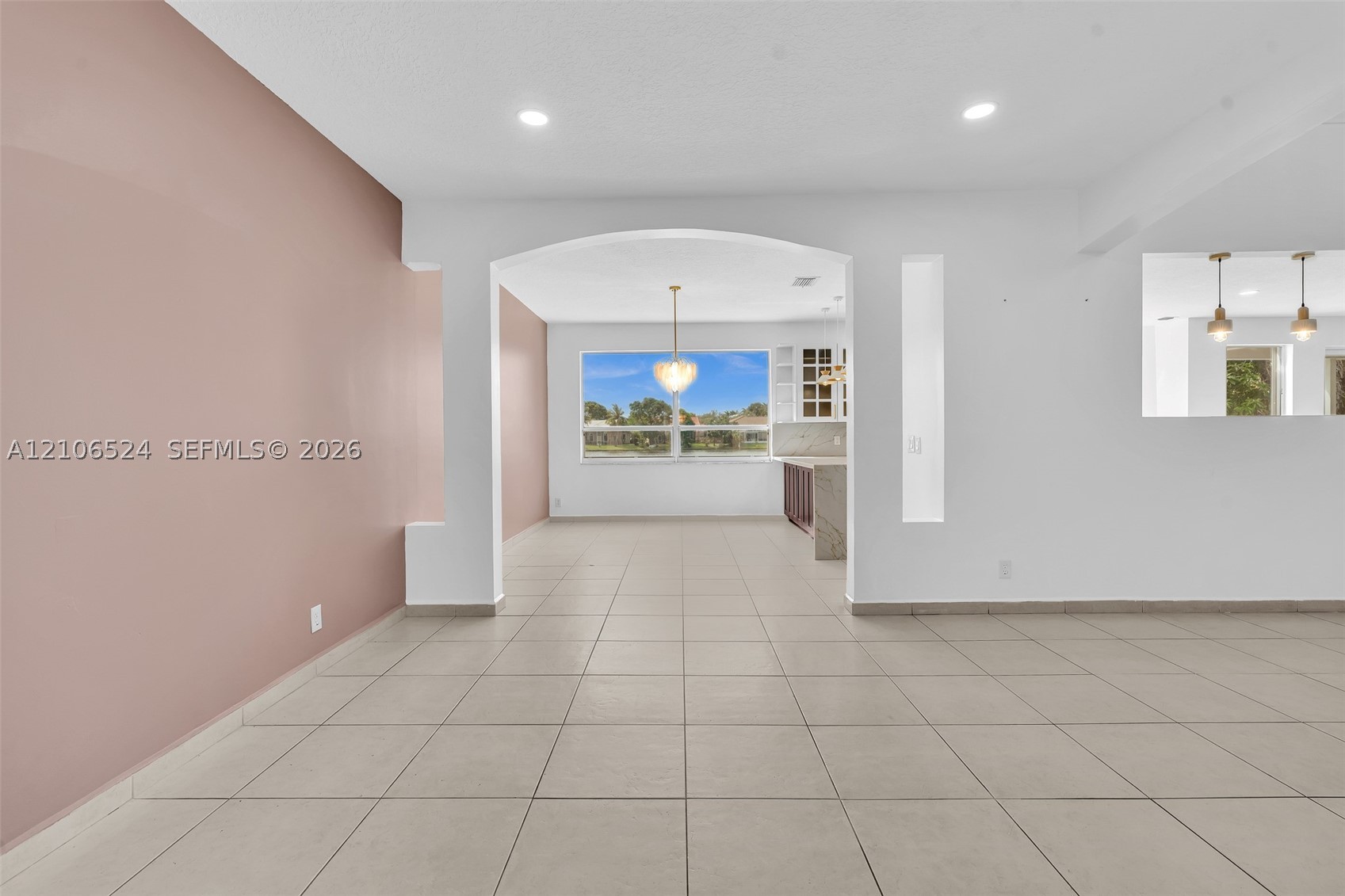 2048 NW 126th Ave, Pembroke Pines FL 33028