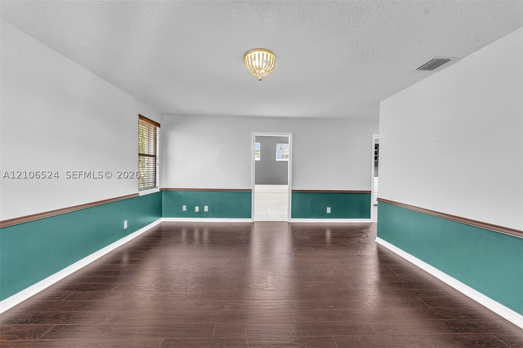 2048 NW 126th Ave, Pembroke Pines FL 33028