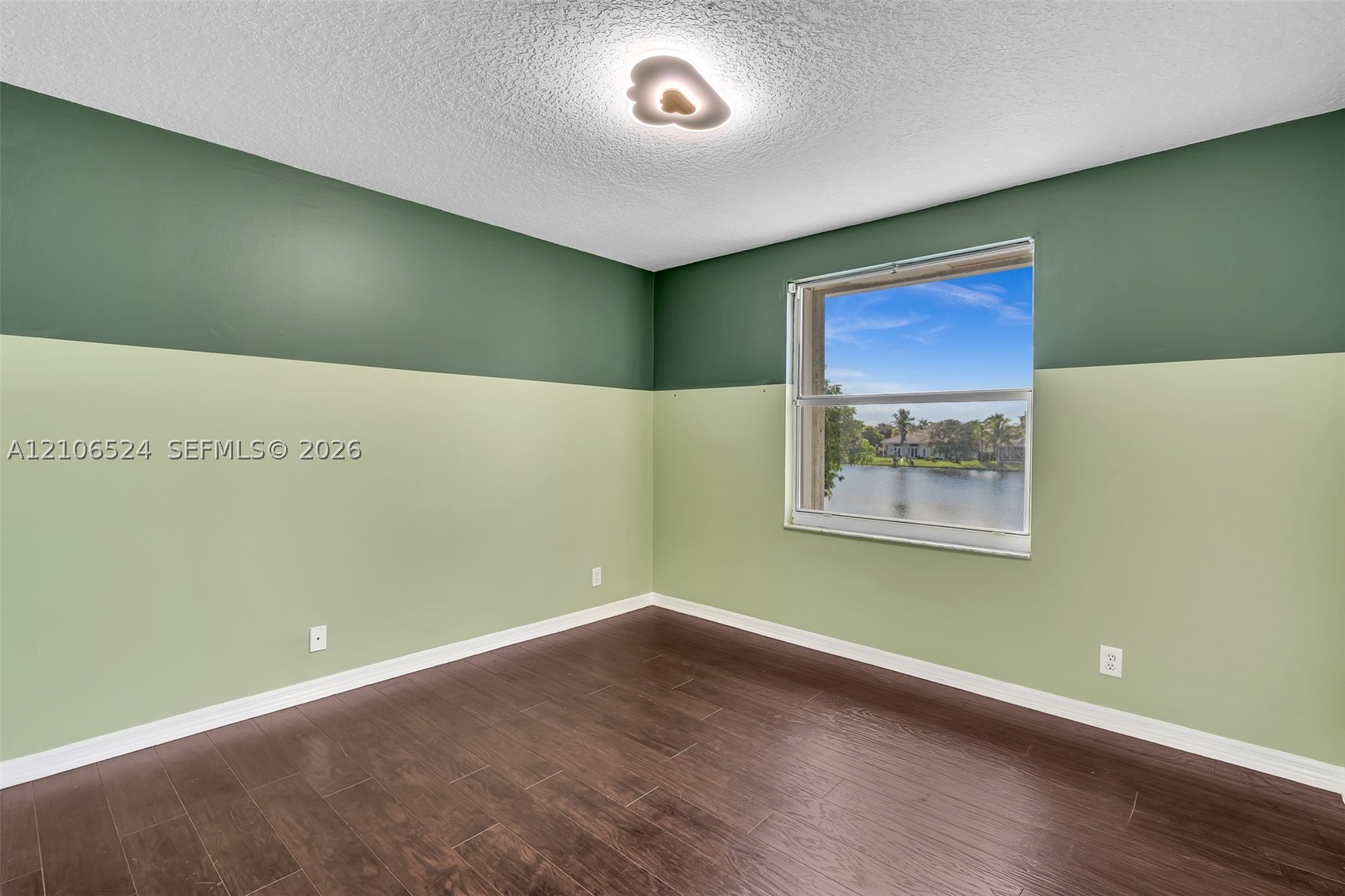 2048 NW 126th Ave, Pembroke Pines FL 33028