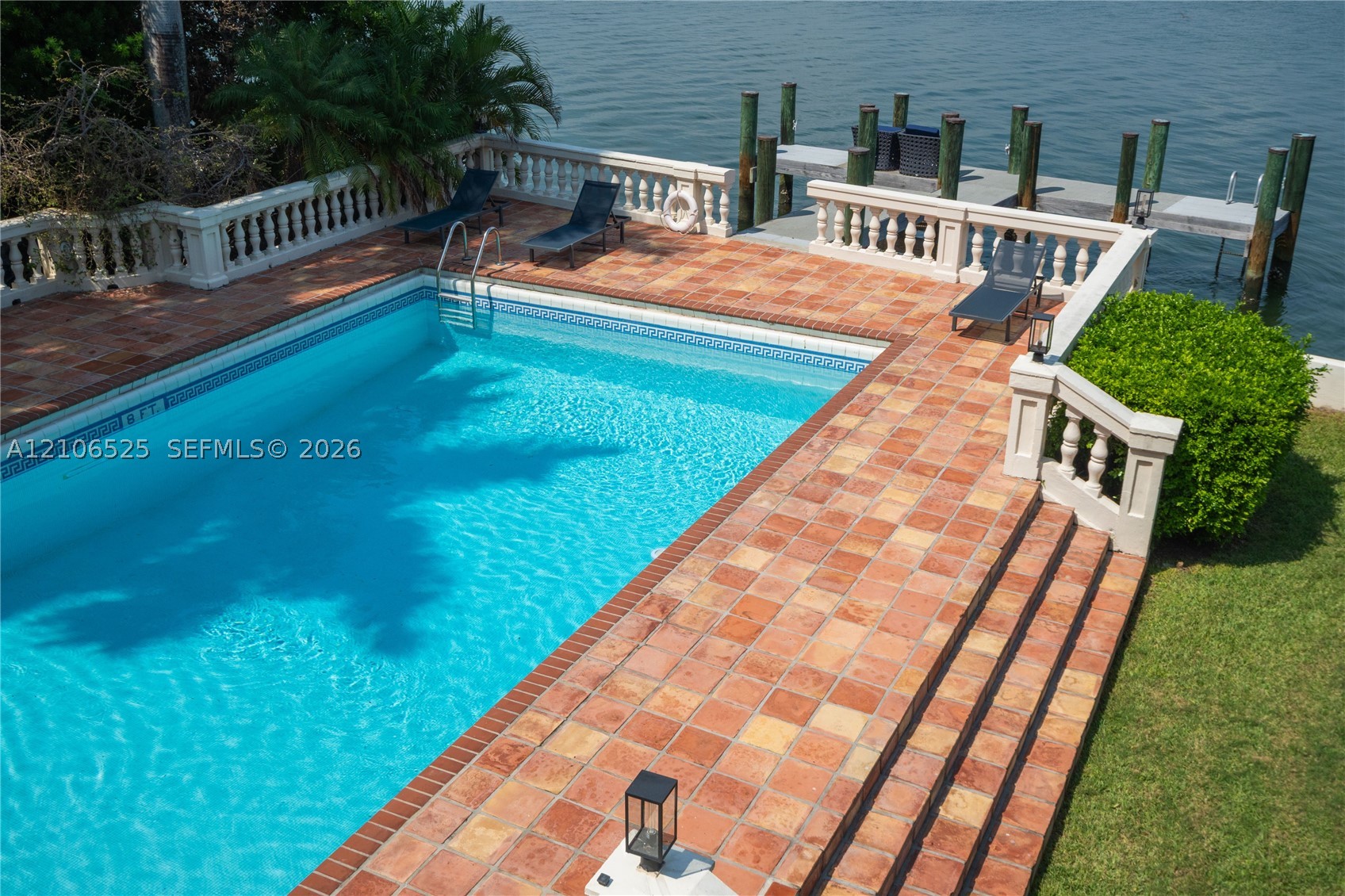 4760 N Bay Rd, Miami Beach FL 33140